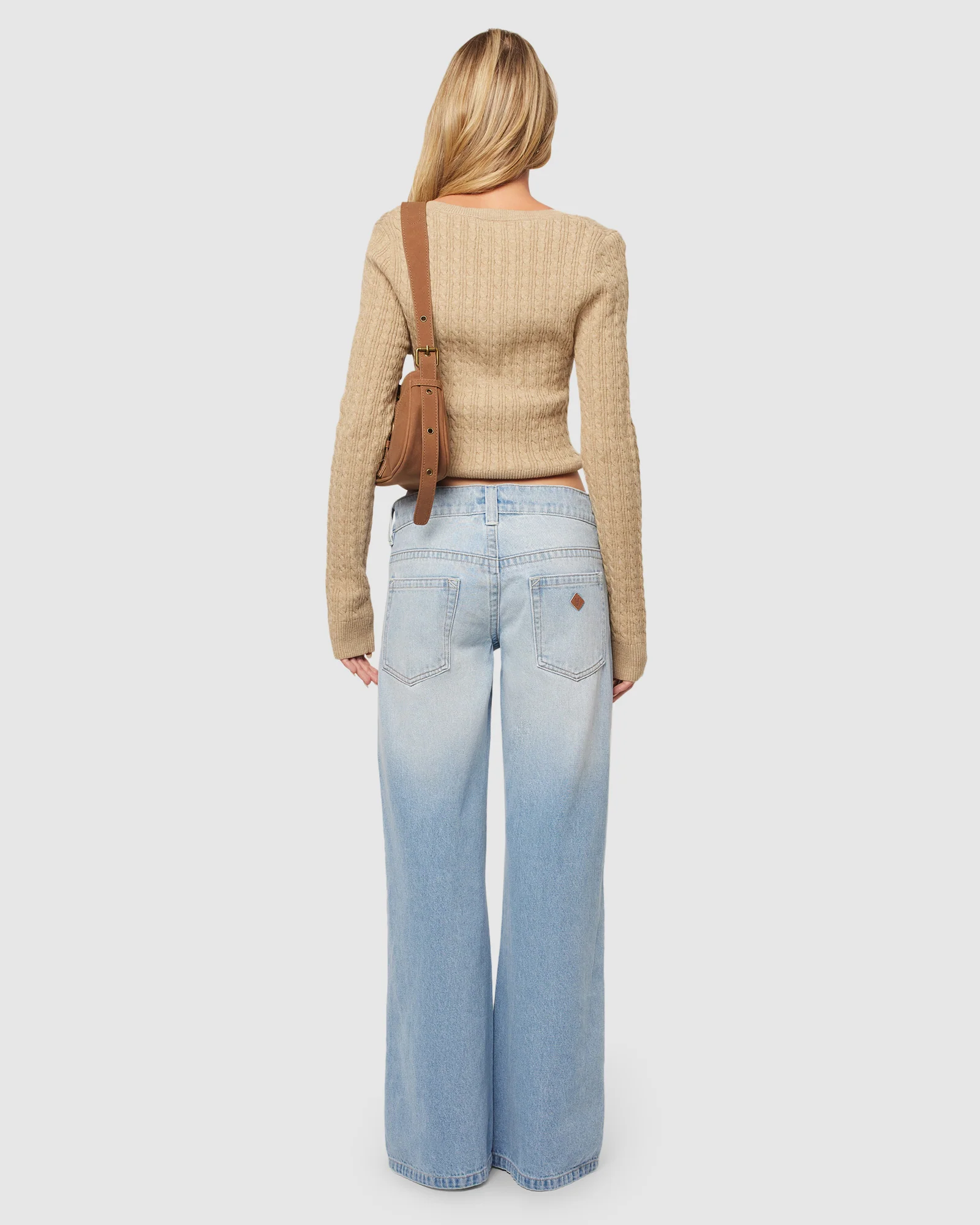 00 Super Low Wide Denim Jeans - Image 3