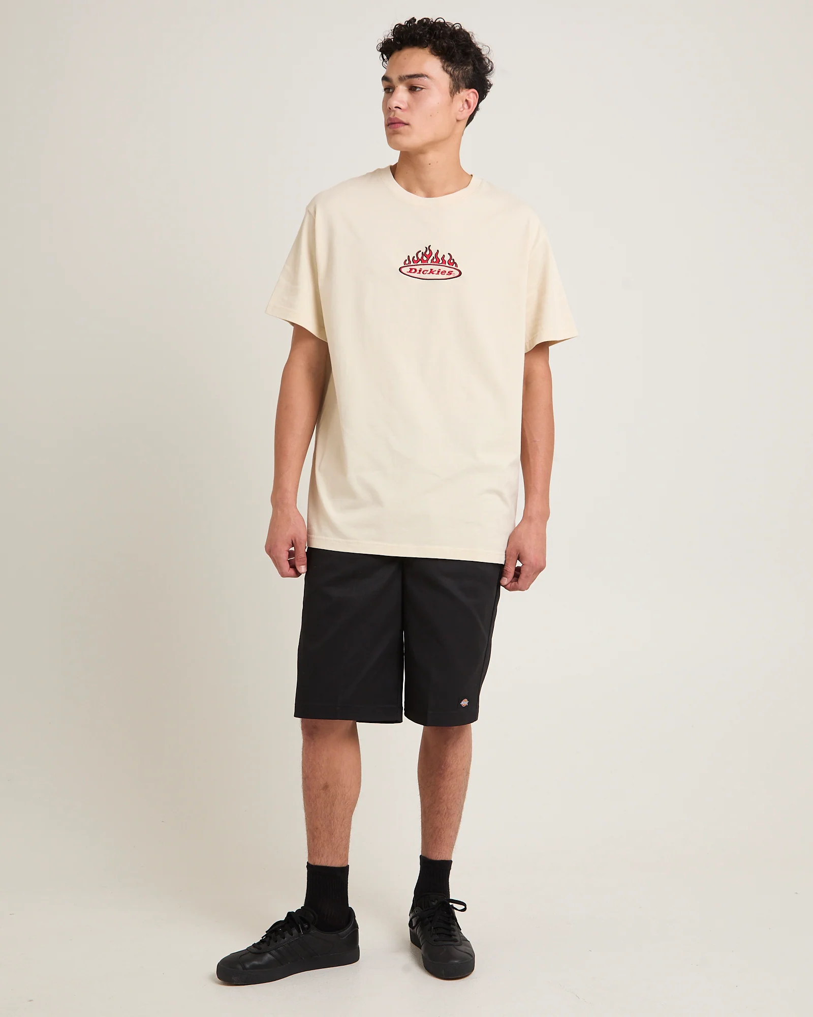13 Inch Multi Pocket Shorts - Image 3