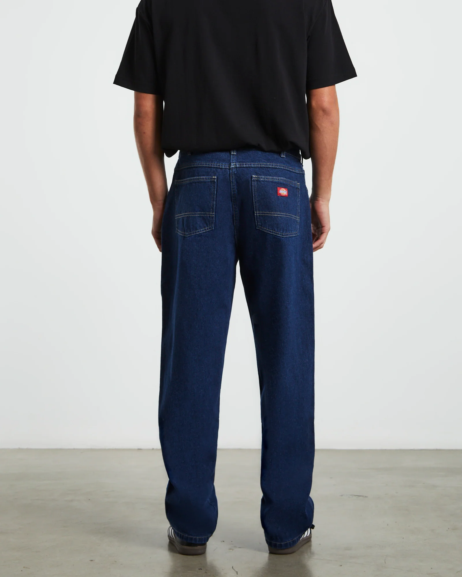 13296 Relaxed Straight Fit Denim Jeans Stone Washed - Image 4