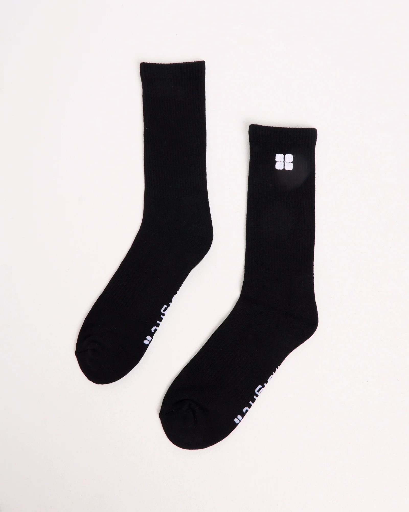 Box Logo Crew Socks 3 Pack - Image 2