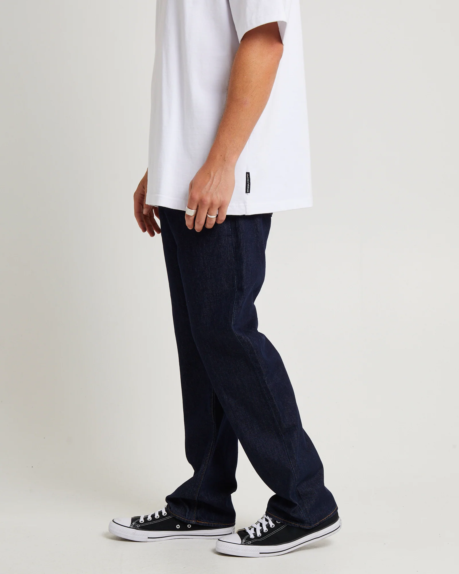 555 Relaxed Straight Denim Jeans - Image 3