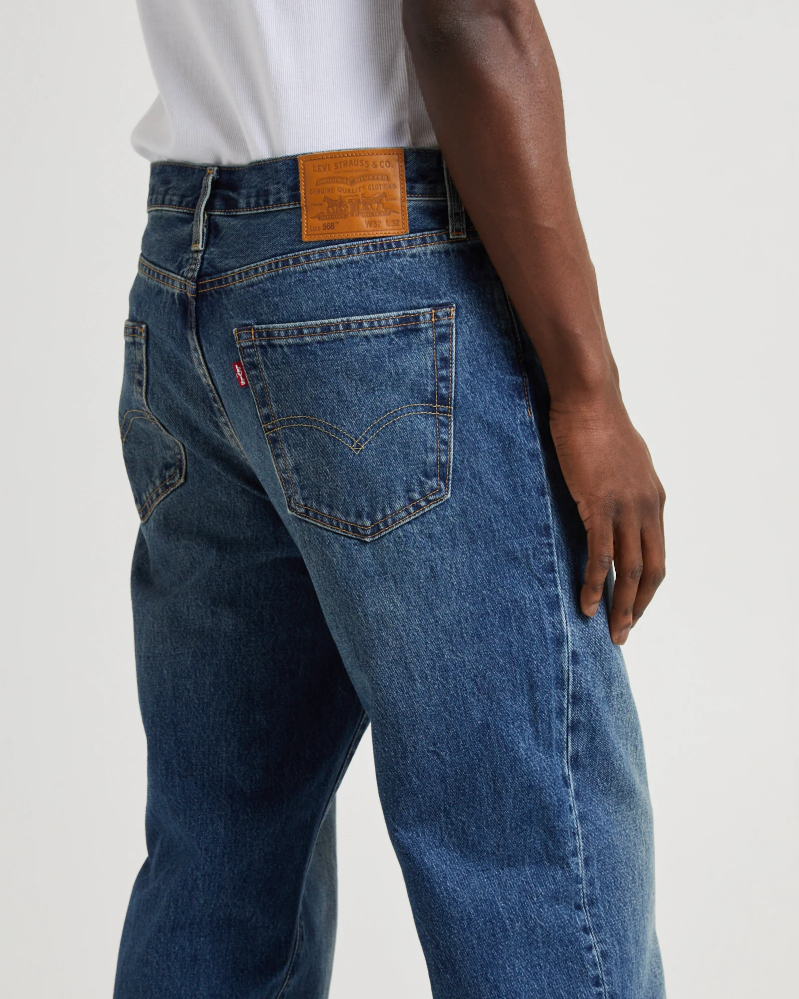 568 Stay Loose Denim Jeans Aisle Seat - Image 6
