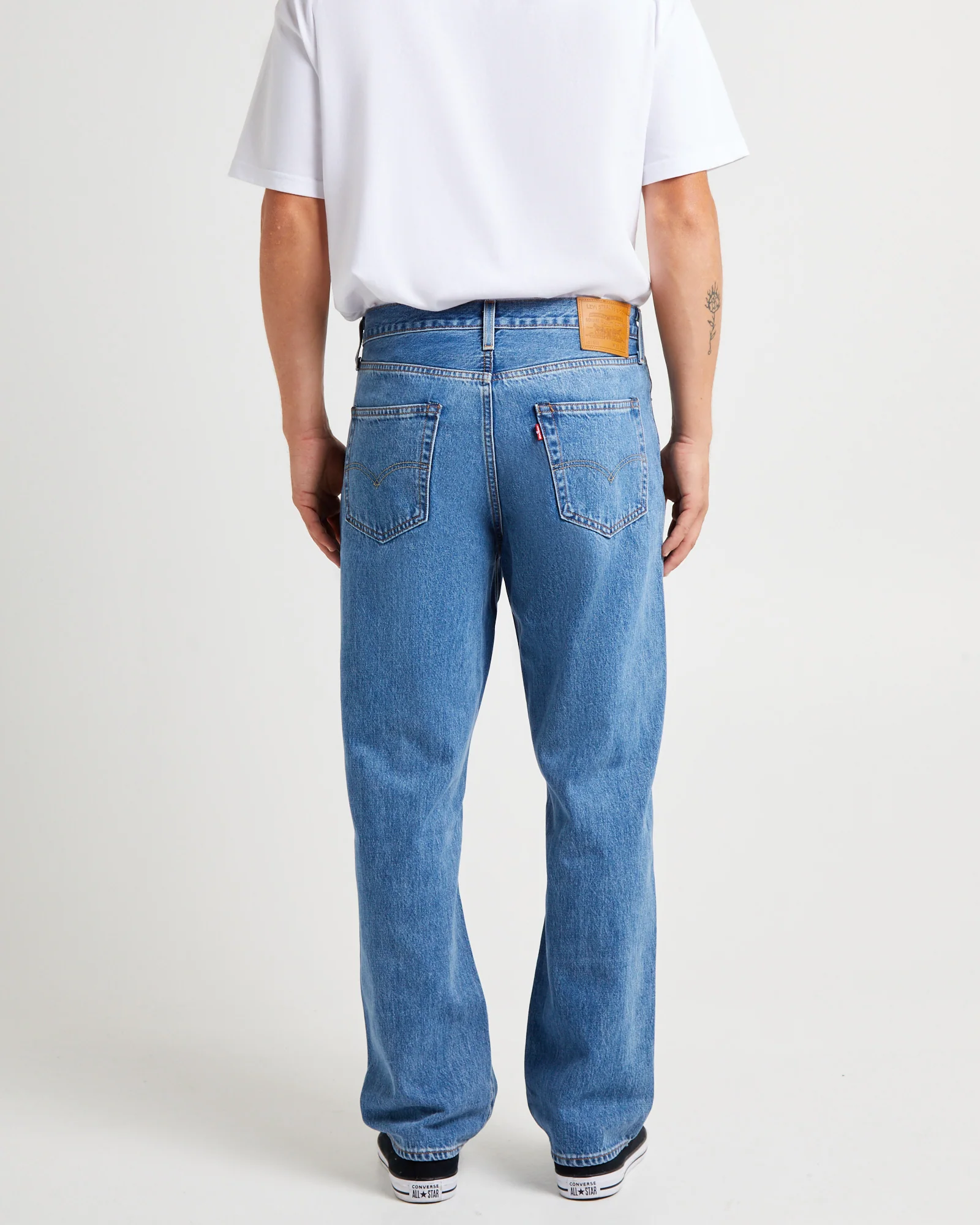 568 Stay Loose Denim Jeans Essentials - Image 2