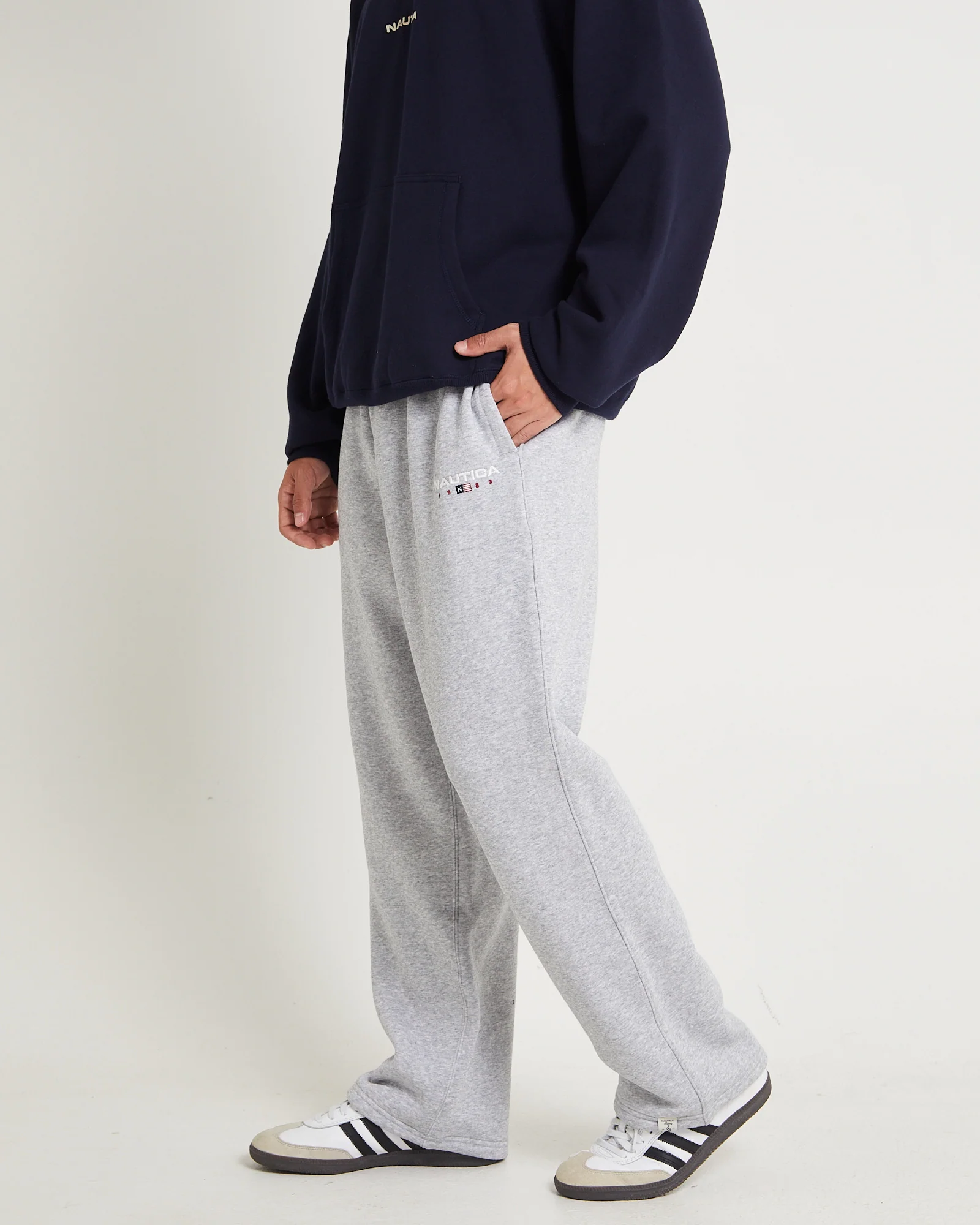 83 Flag Sweatpants - Image 4