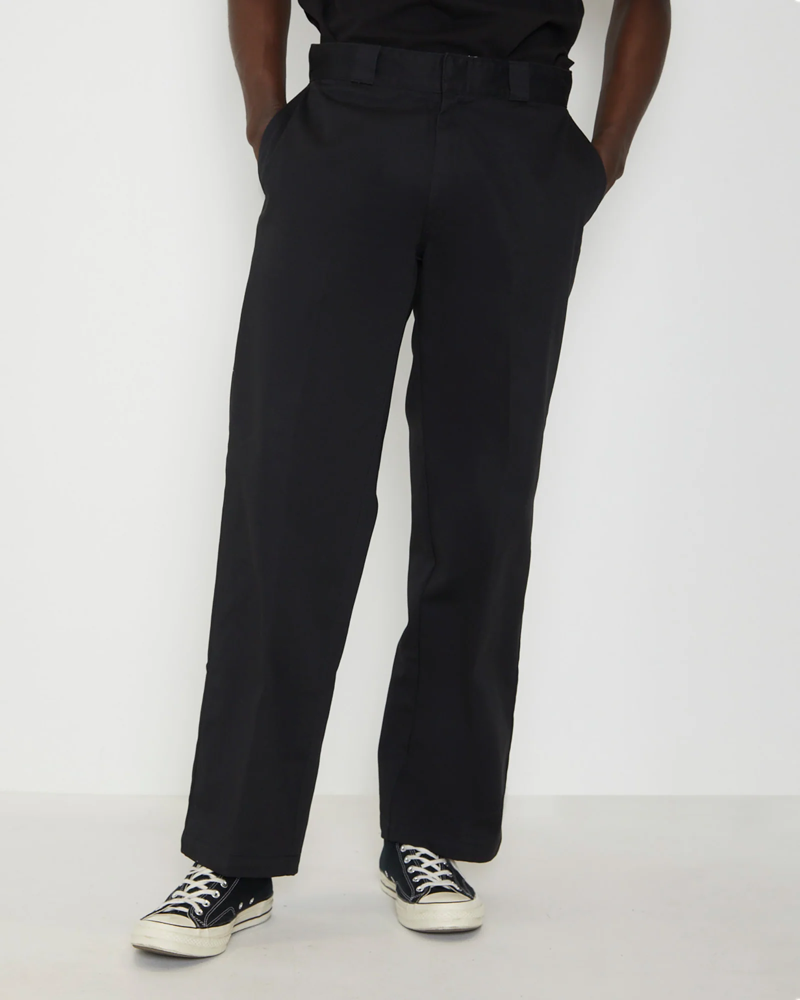 852 Pants in Washed Black - Image 2