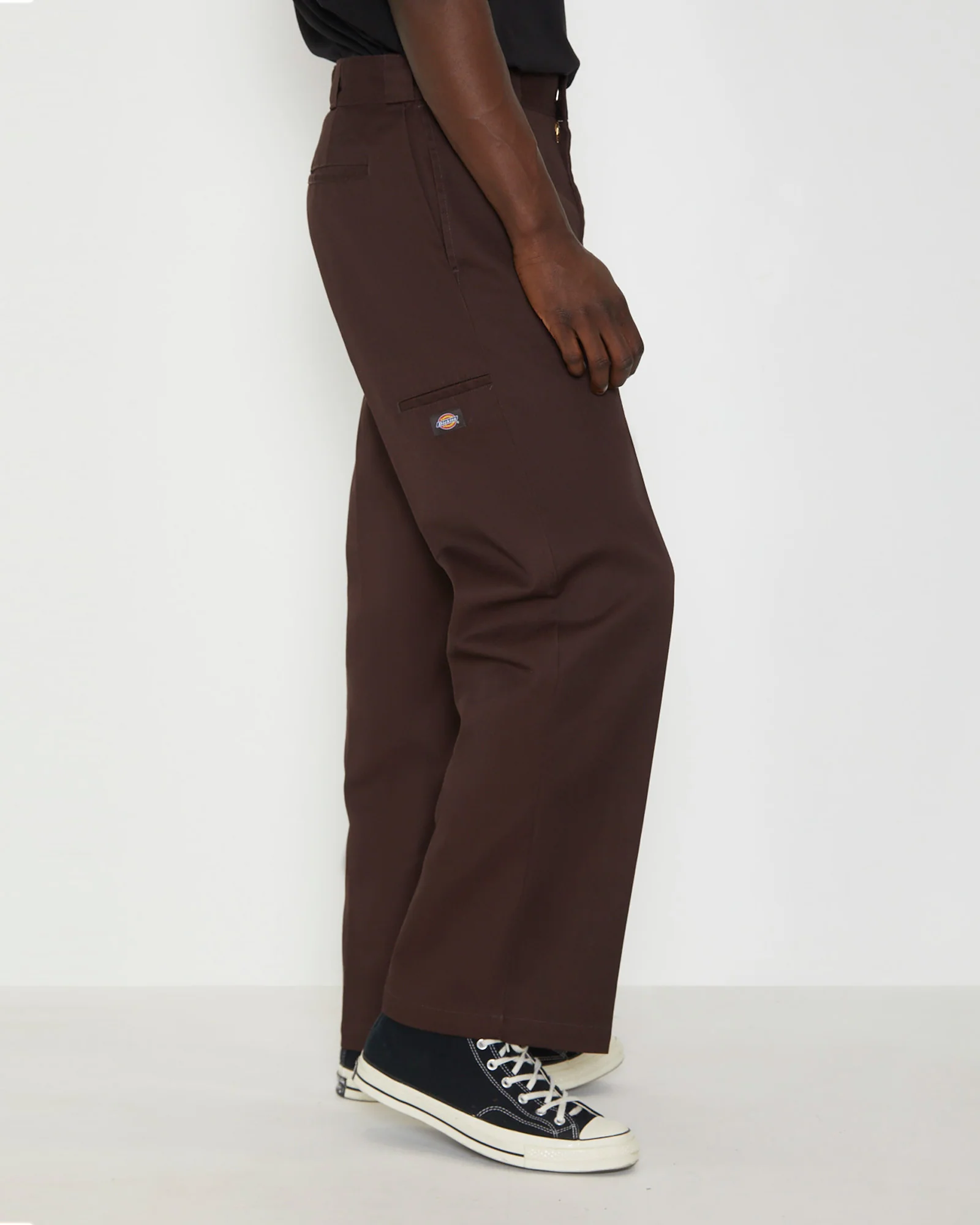 852 Pants in Washed Brown - Image 4