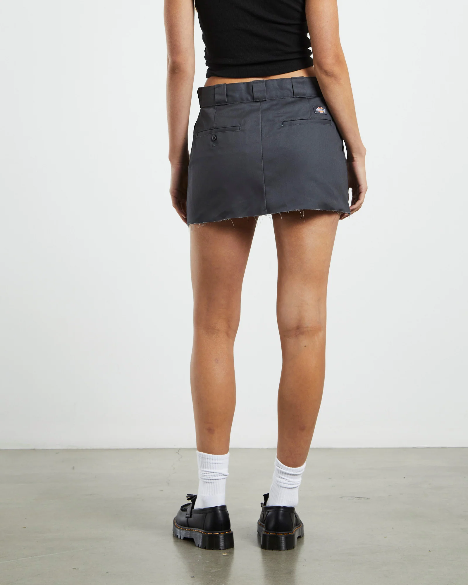 874 Mini Skirt Charcoal Grey - Image 2