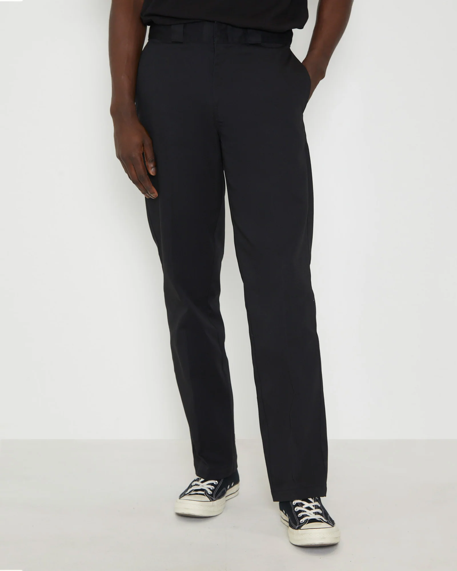 874 Pants in Washed Black - Image 2