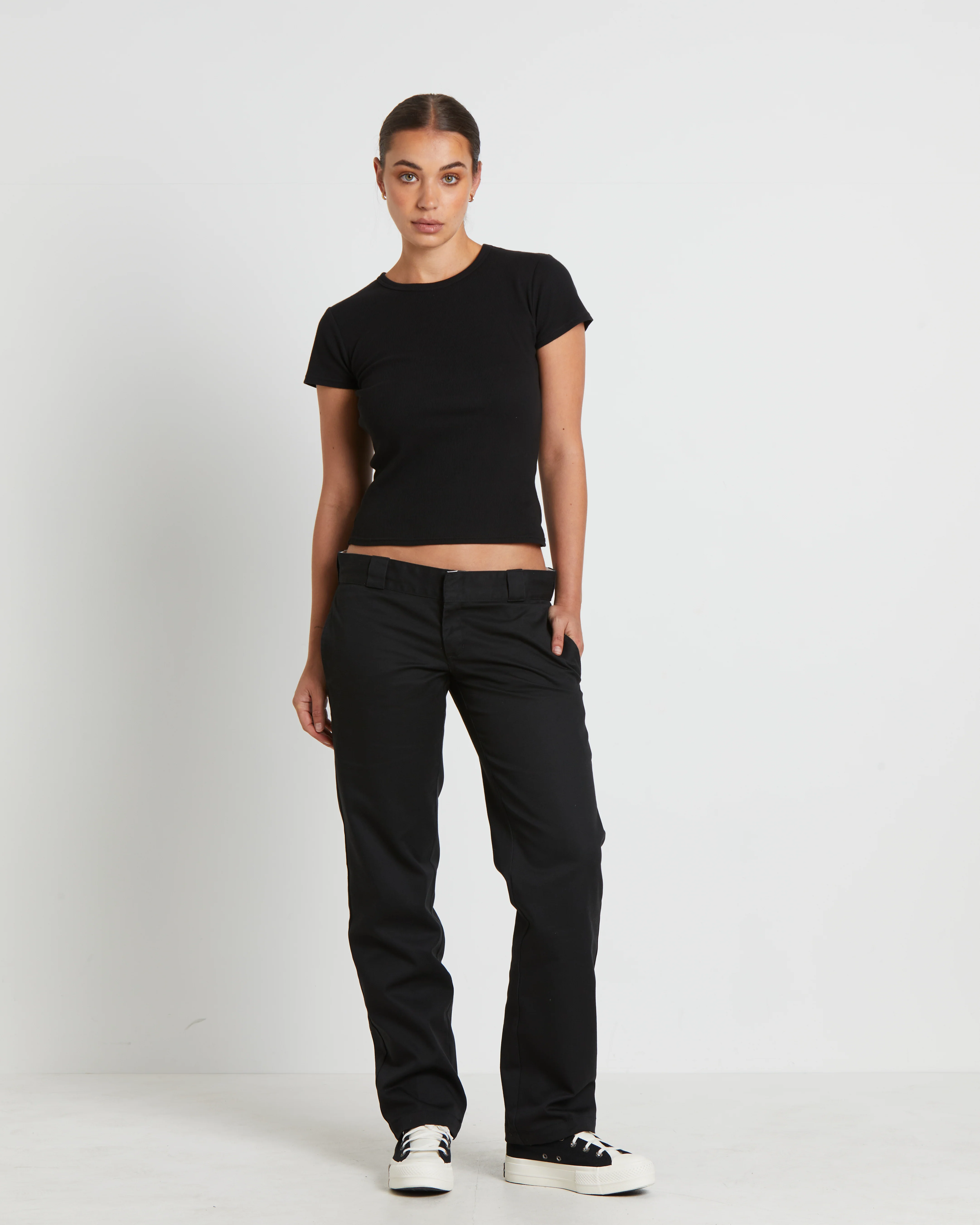 875 Washed Low Rider Pants in Black - Image 3