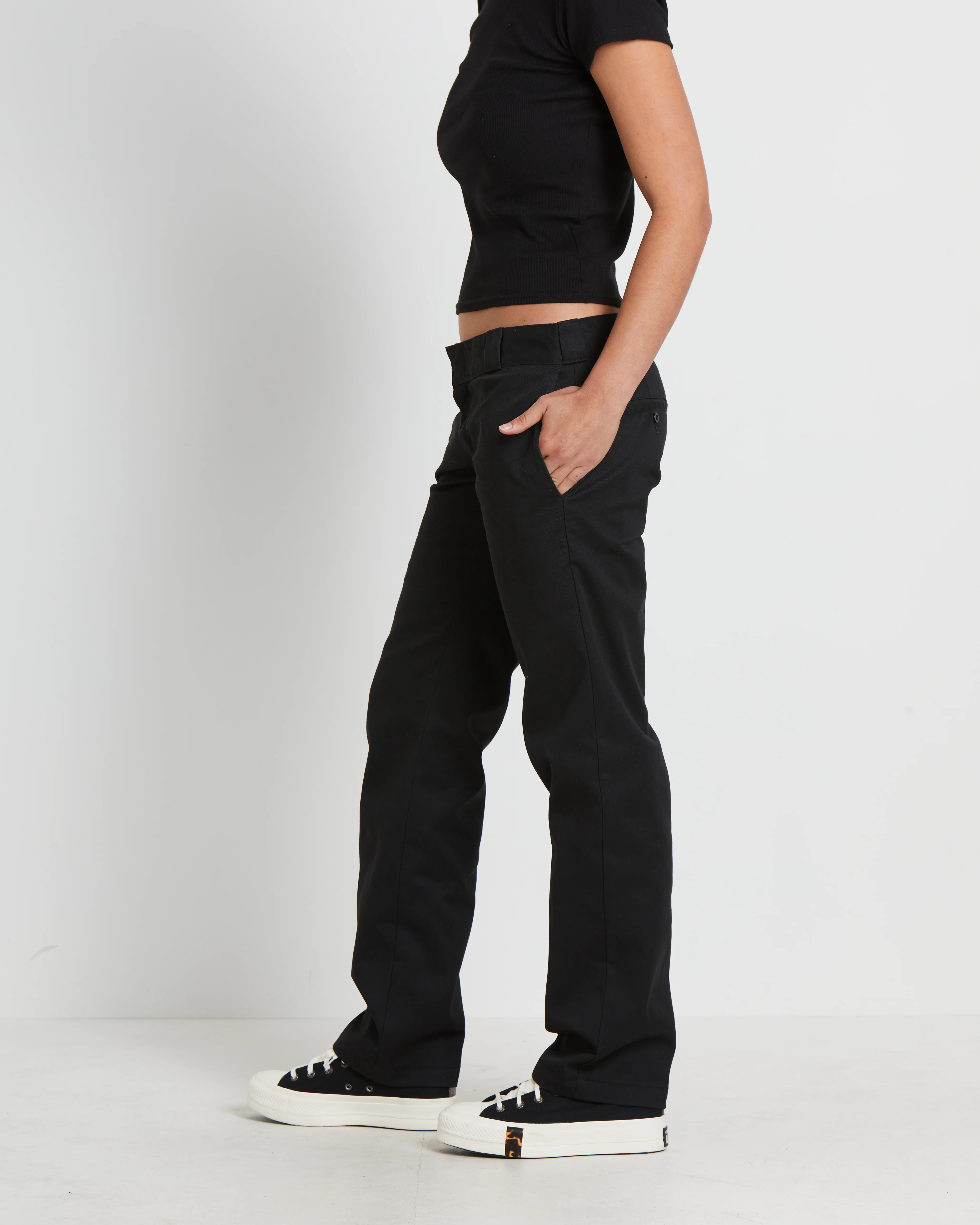 875 Washed Low Rider Pants in Black - Image 4