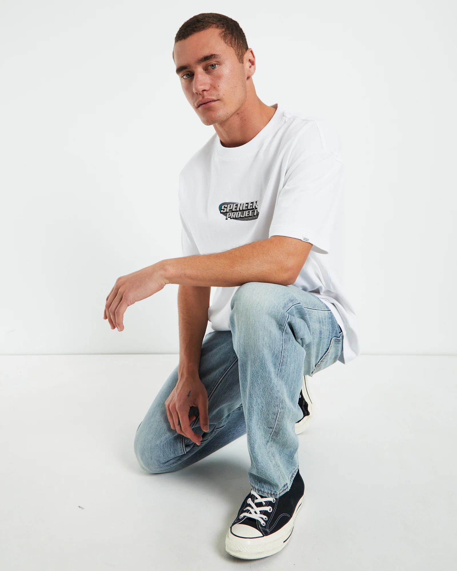 901 Short Sleeve T-Shirt in White - Image 6