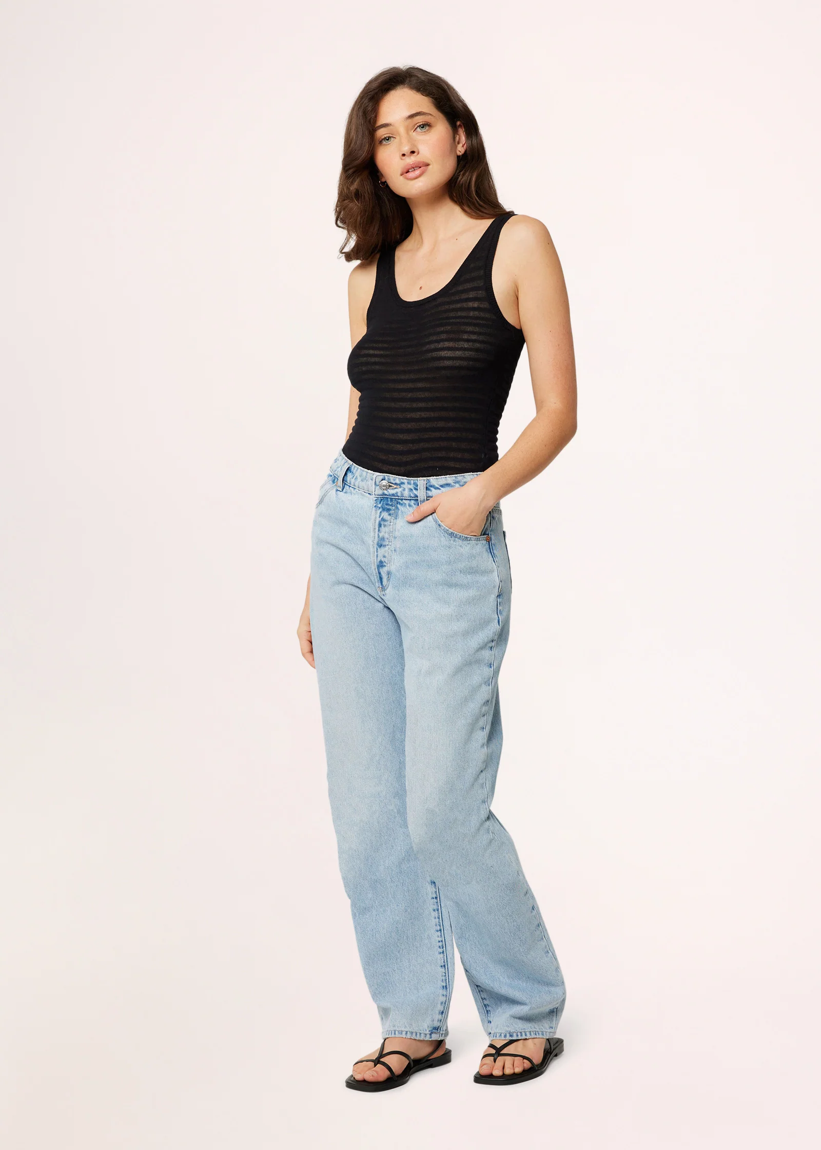 90's Relaxed Denim Jeans Long Beach Worn - Image 2