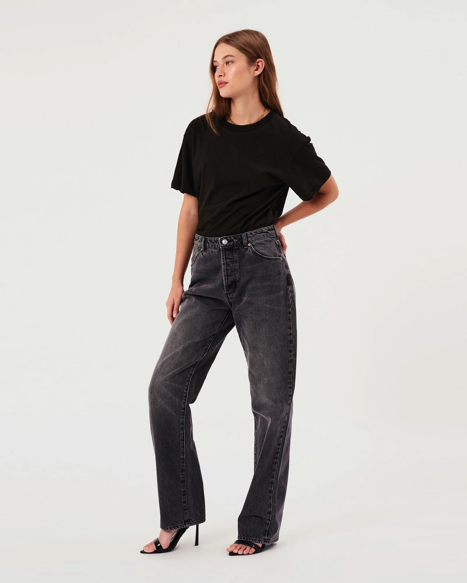 90's Relaxed Denim Jeans Worn - Image 3