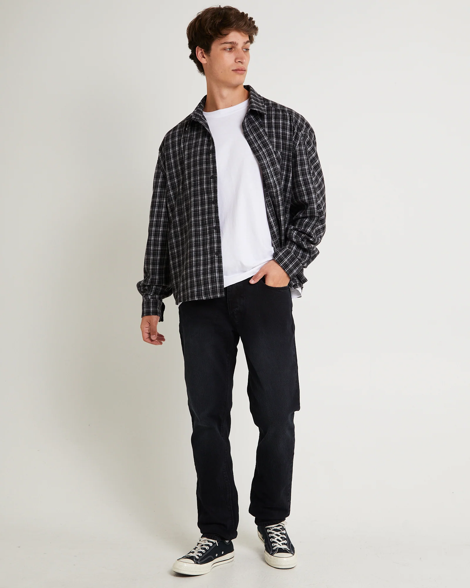 90s Relaxed Denim Jeans - Image 2