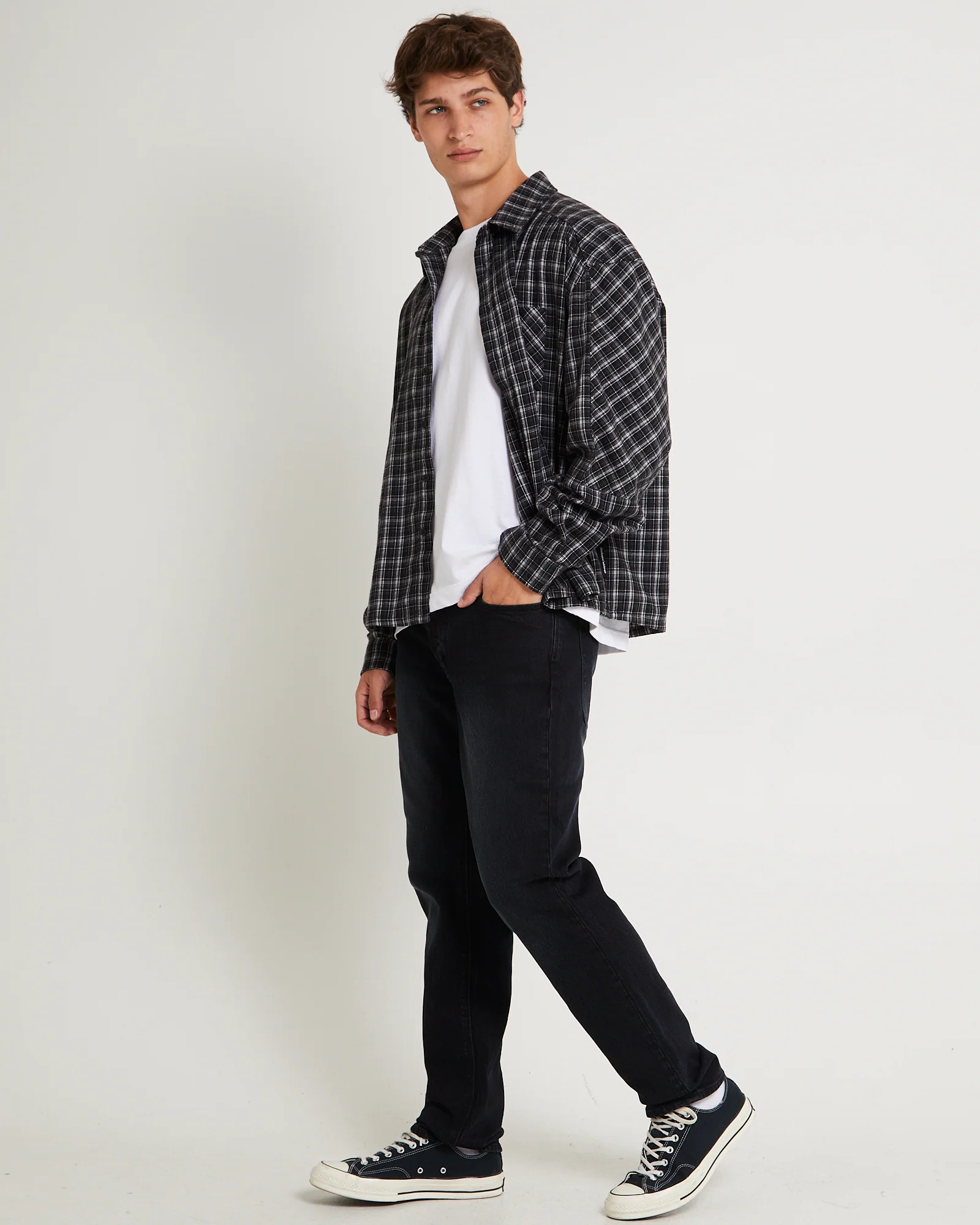 90s Relaxed Denim Jeans - Image 3