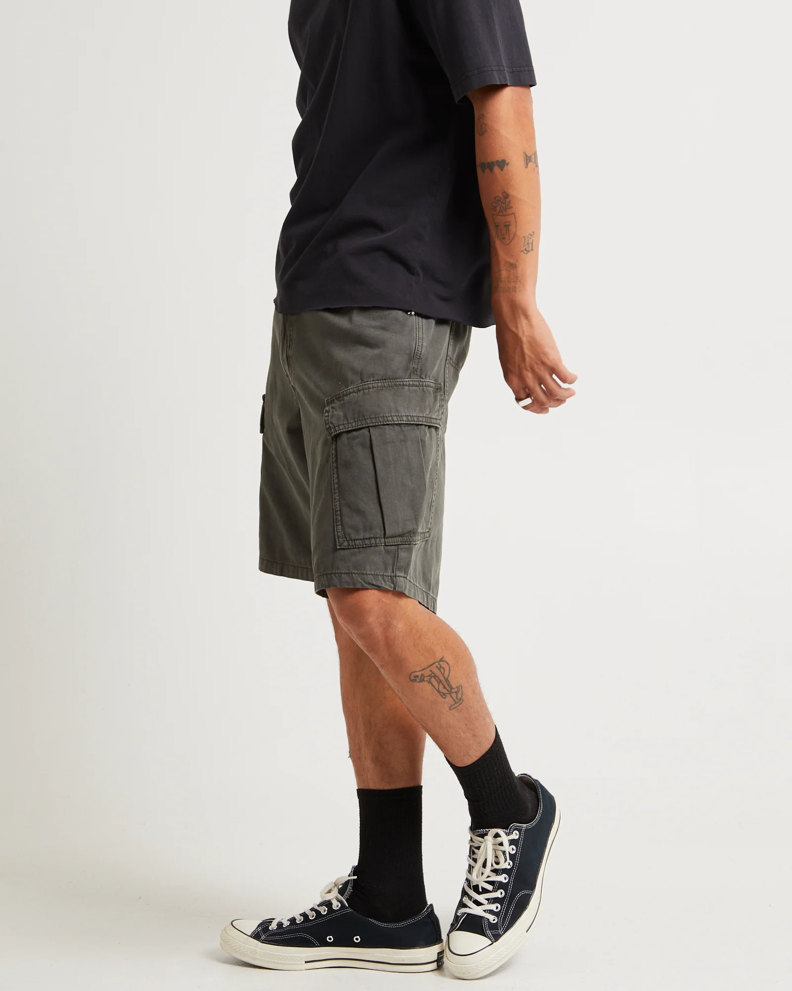 95 Baggy Denim Cargo Shorts - Image 5