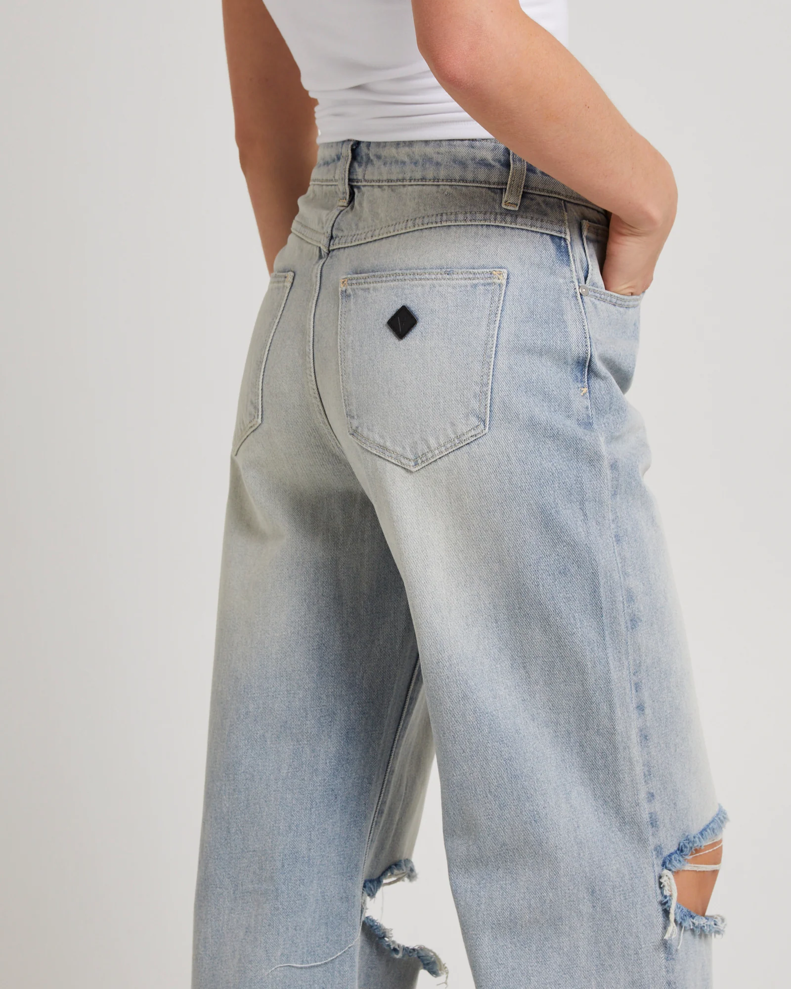 95 Baggy Denim Jeans Caterina Torn - Image 5