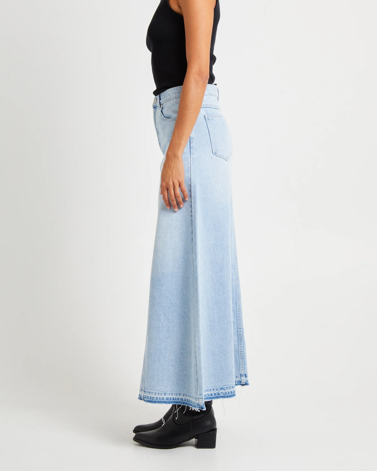 95 Denim Maxi Skirt Gina - Image 4