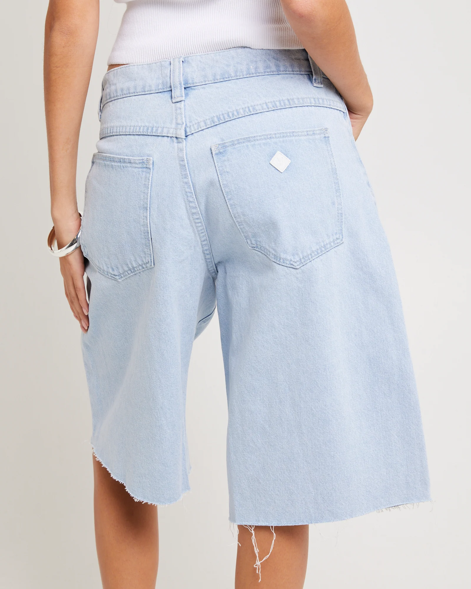 95 Mid Super Baggy Denim Jorts Kate - Image 5