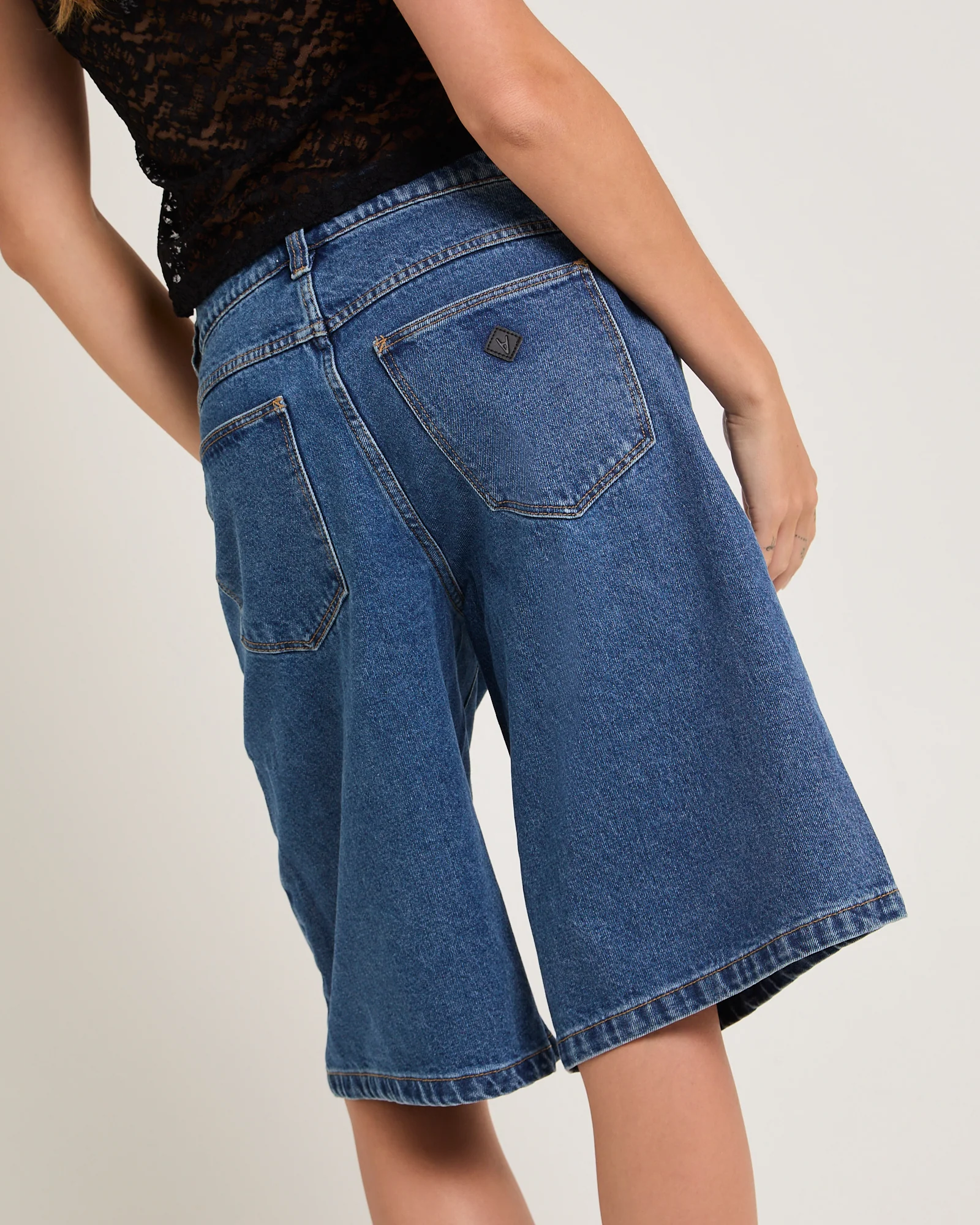 95 Super Baggy Denim Jorts Panels Bella - Image 5