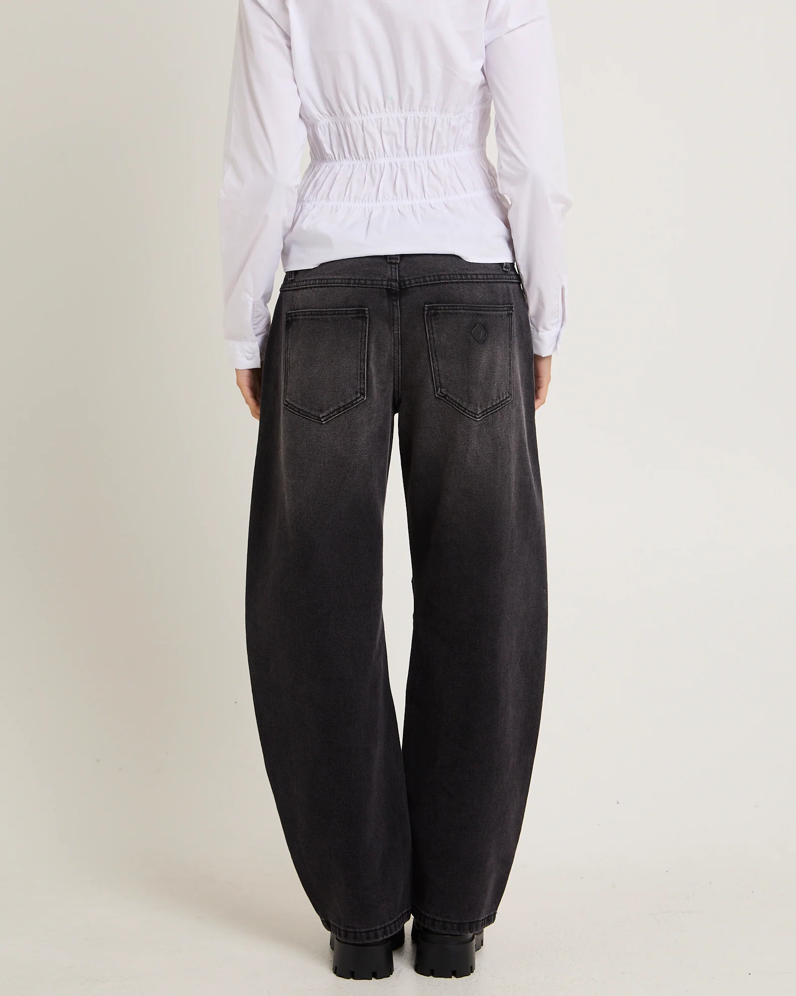 99 Low Barrel Denim Jeans Sophie Worn - Image 5