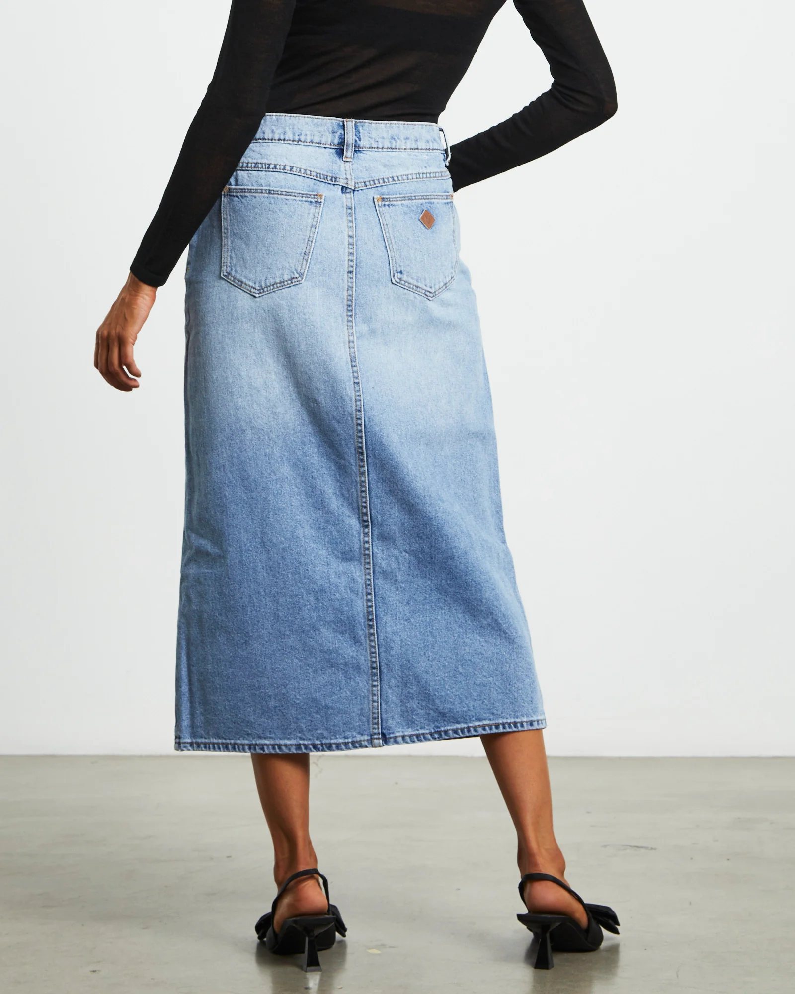 99 Low Denim Maxi Skirt Sylvie - Image 3