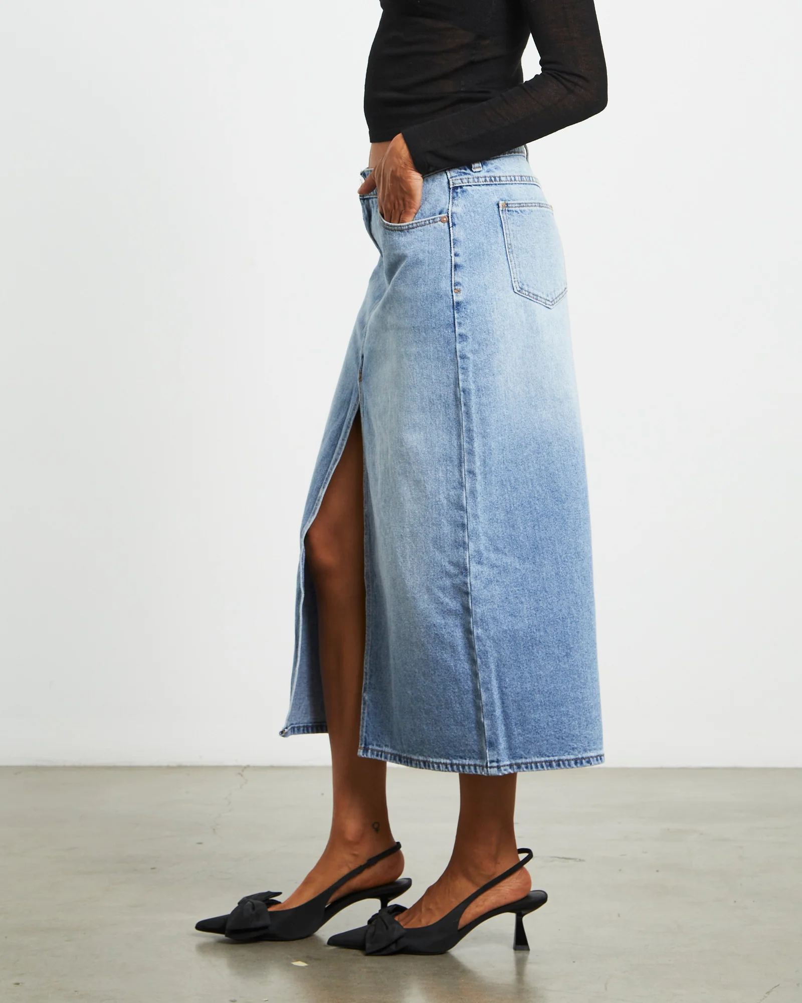 99 Low Denim Maxi Skirt Sylvie - Image 5