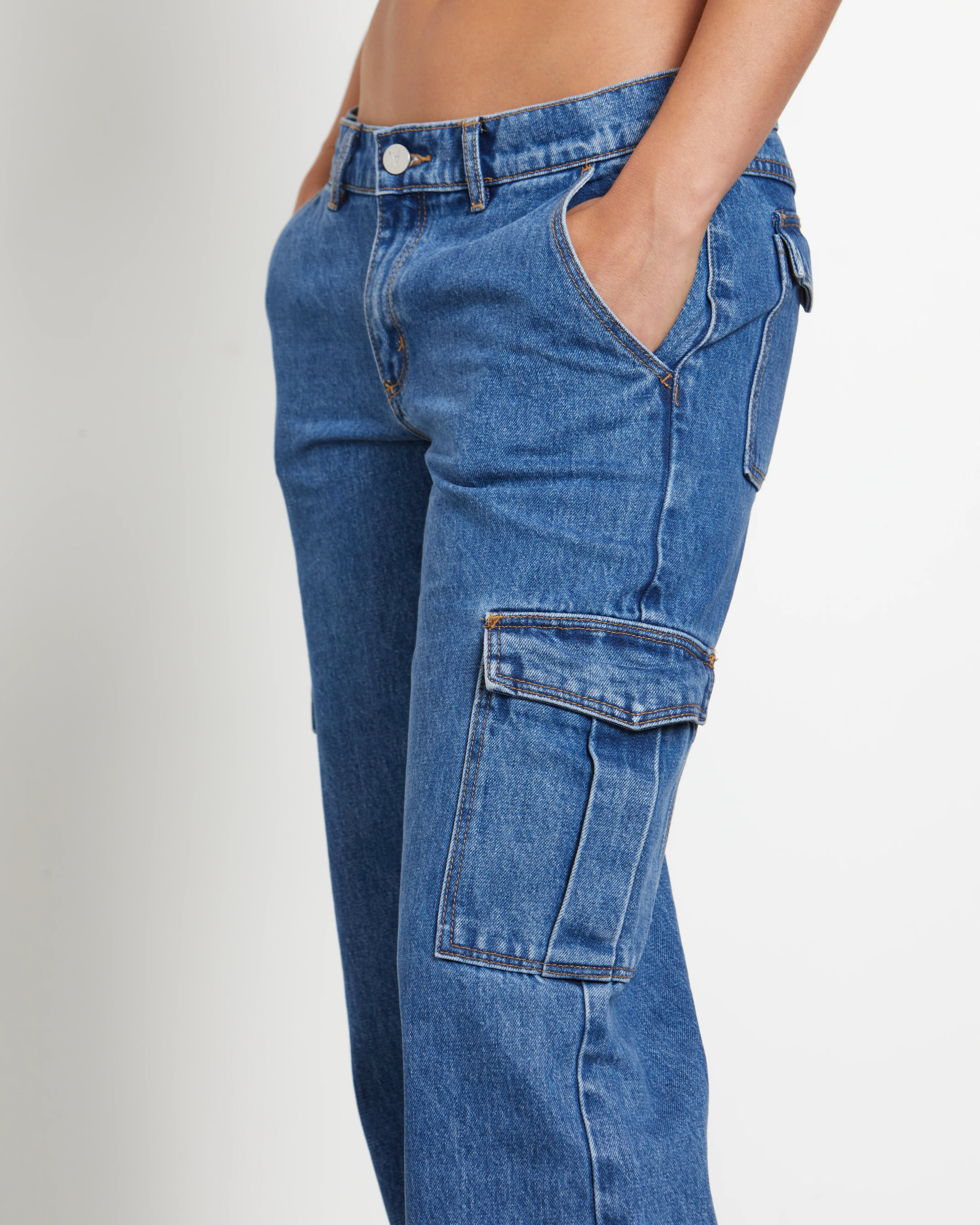 99 Low & Wide Cargo Daria Denim Jeans - Image 6