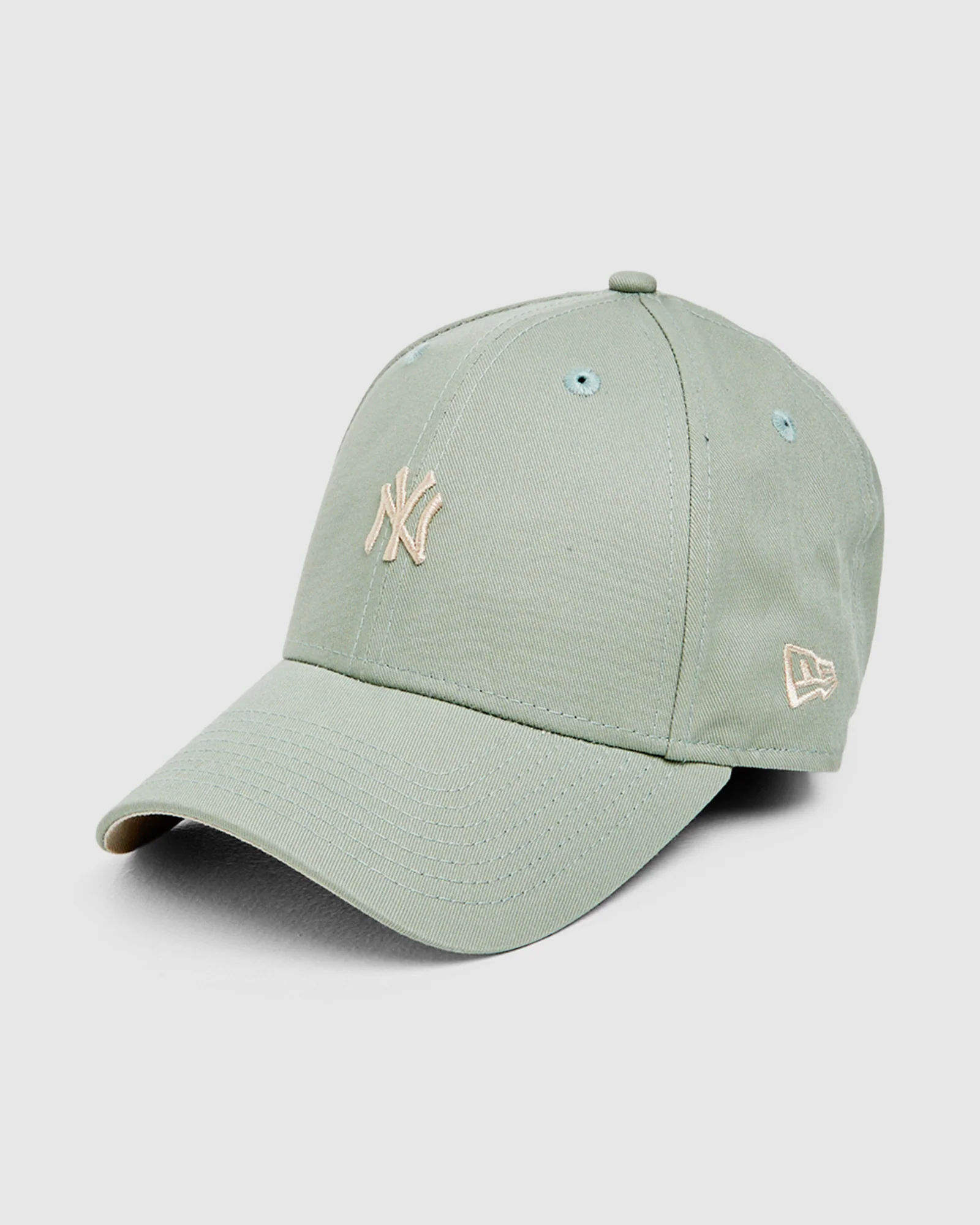 9Forty New York Yankees Mini Logo Cap - Image 5