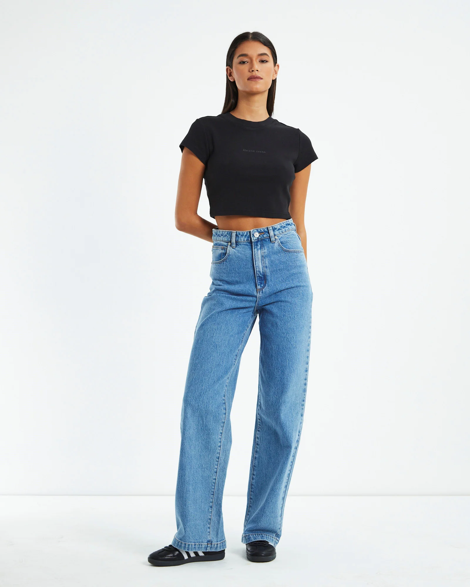 A 90s Crop Tee Black - Image 3