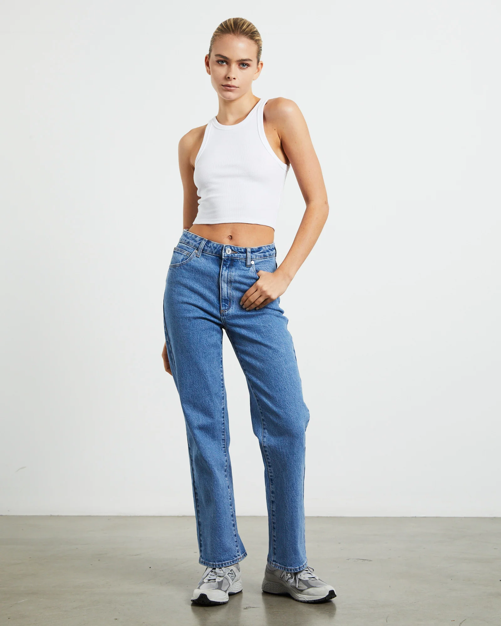 A 94 High Straight Petite Jeans Debbie Blue - Image 4