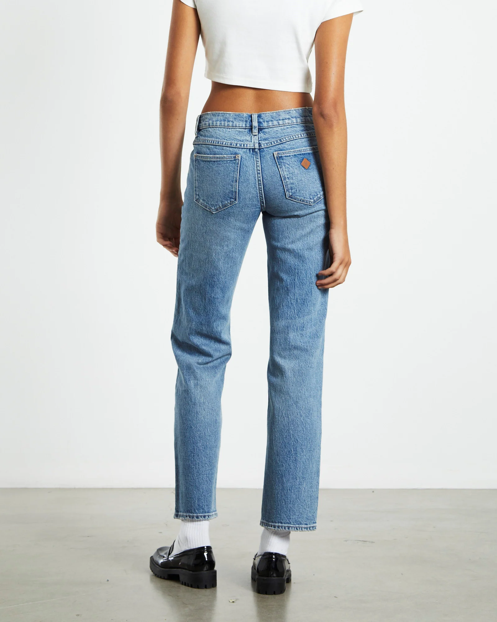 A 99 Low Straight Jeans Lizzie Y2K Blue - Image 2