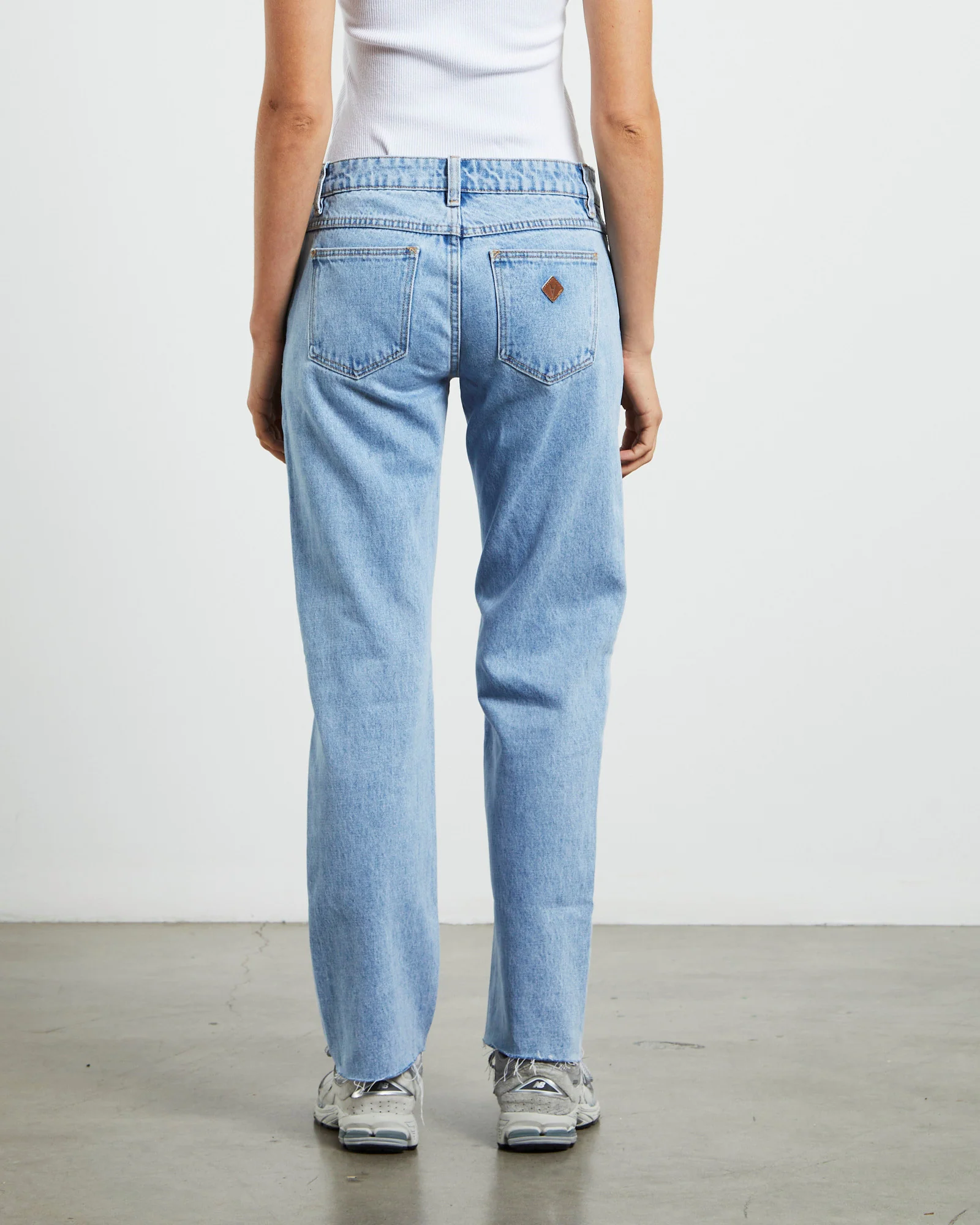 A 99 Low Straight Petite Jeans Walk Away Blue - Image 4