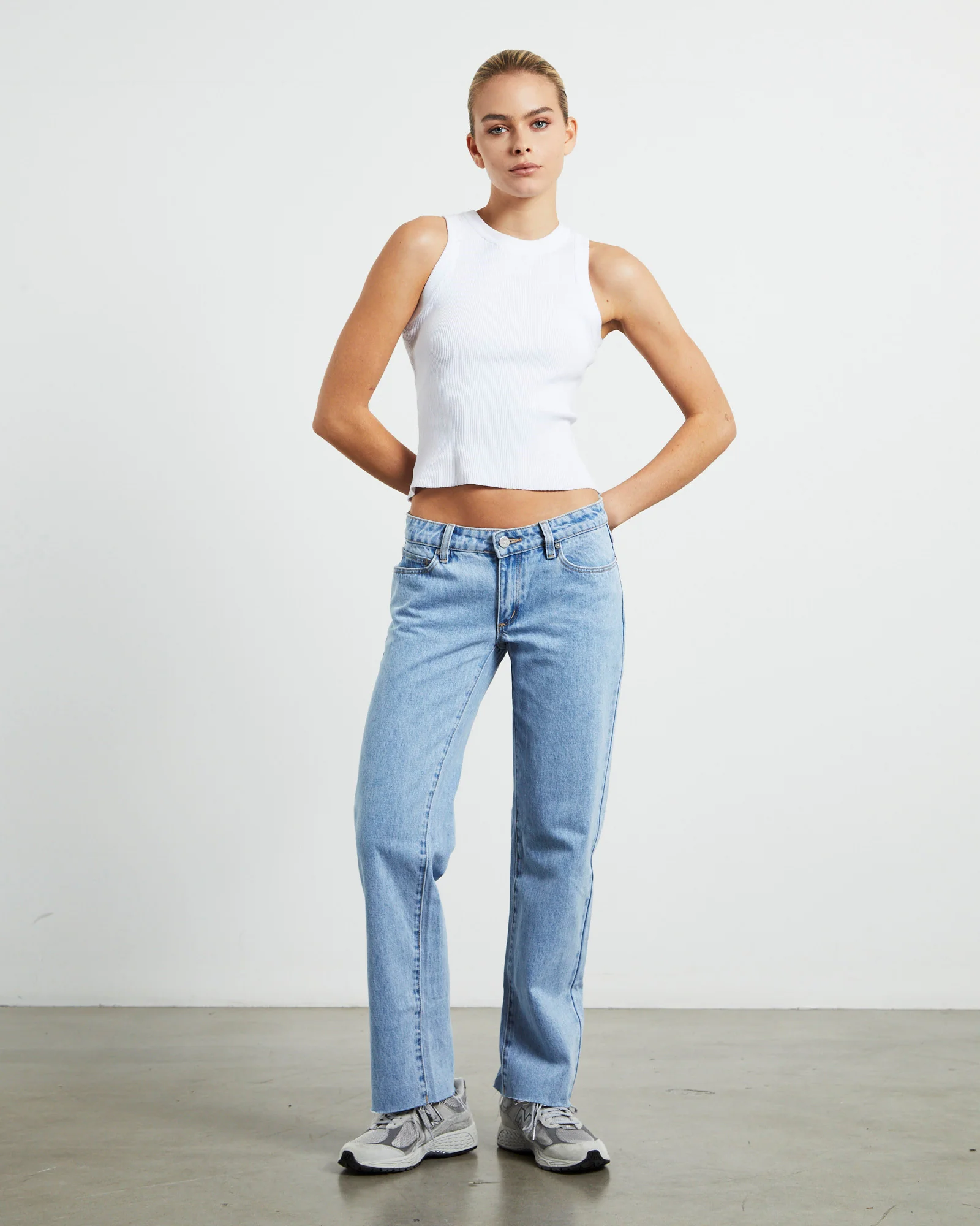 A 99 Low Straight Petite Jeans Walk Away Blue - Image 5