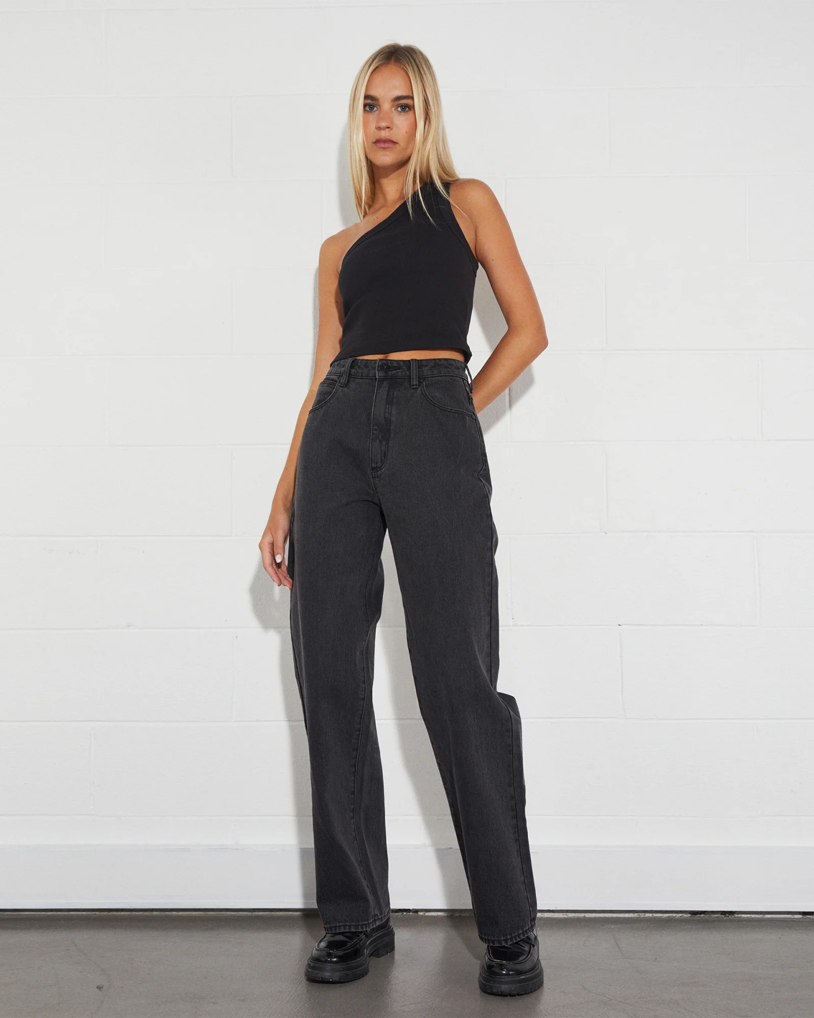 A Carrie Jeans Teri Black - Image 4