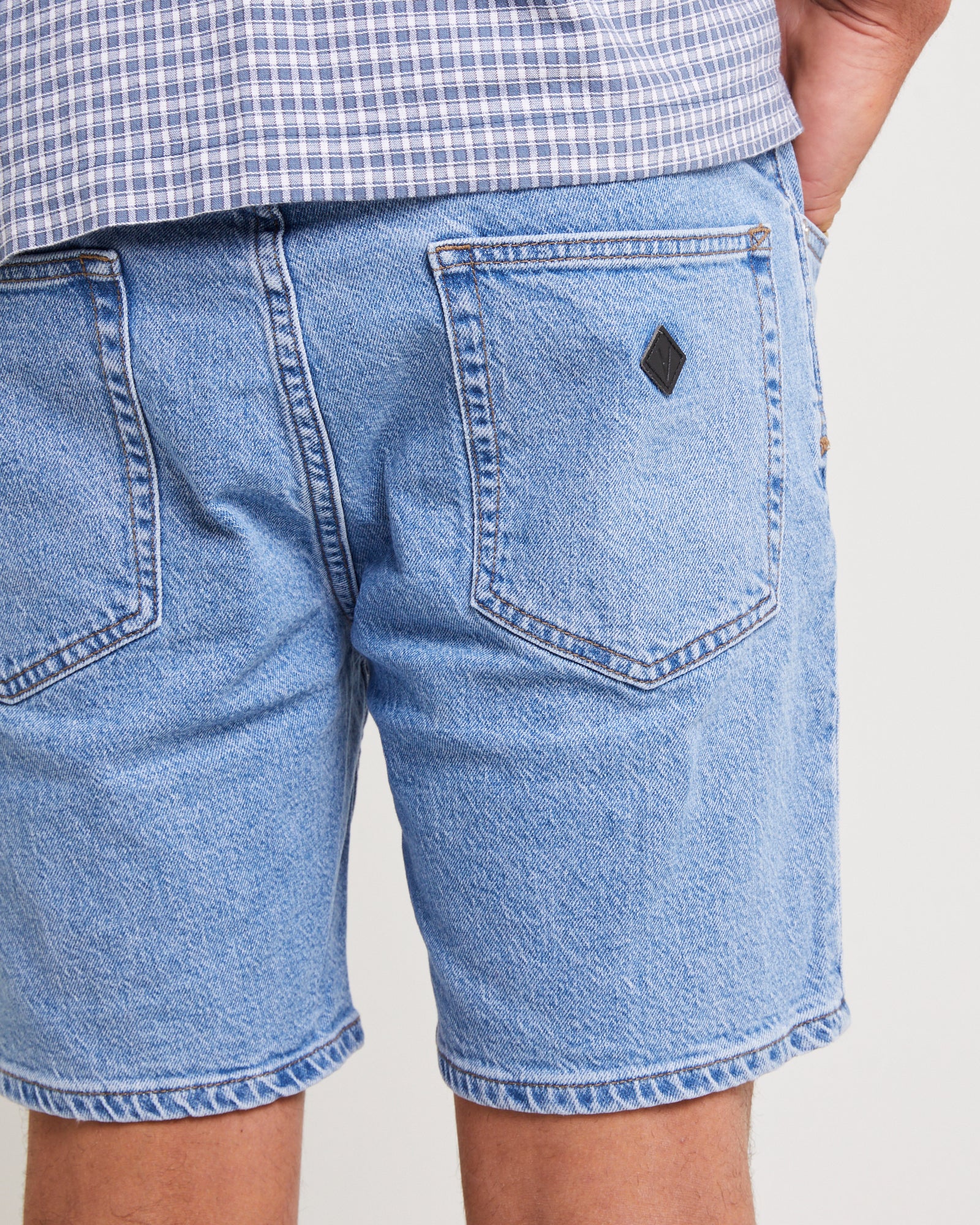 A2 Slim Denim Shorts Simon - Image 5
