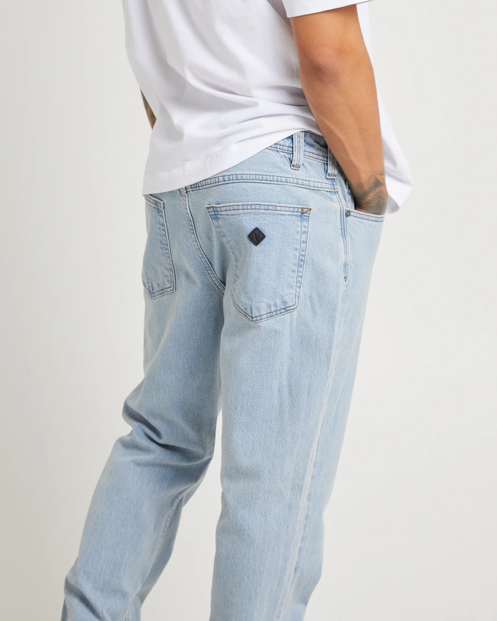 A3 Straight Craig Denim Jeans - Image 5