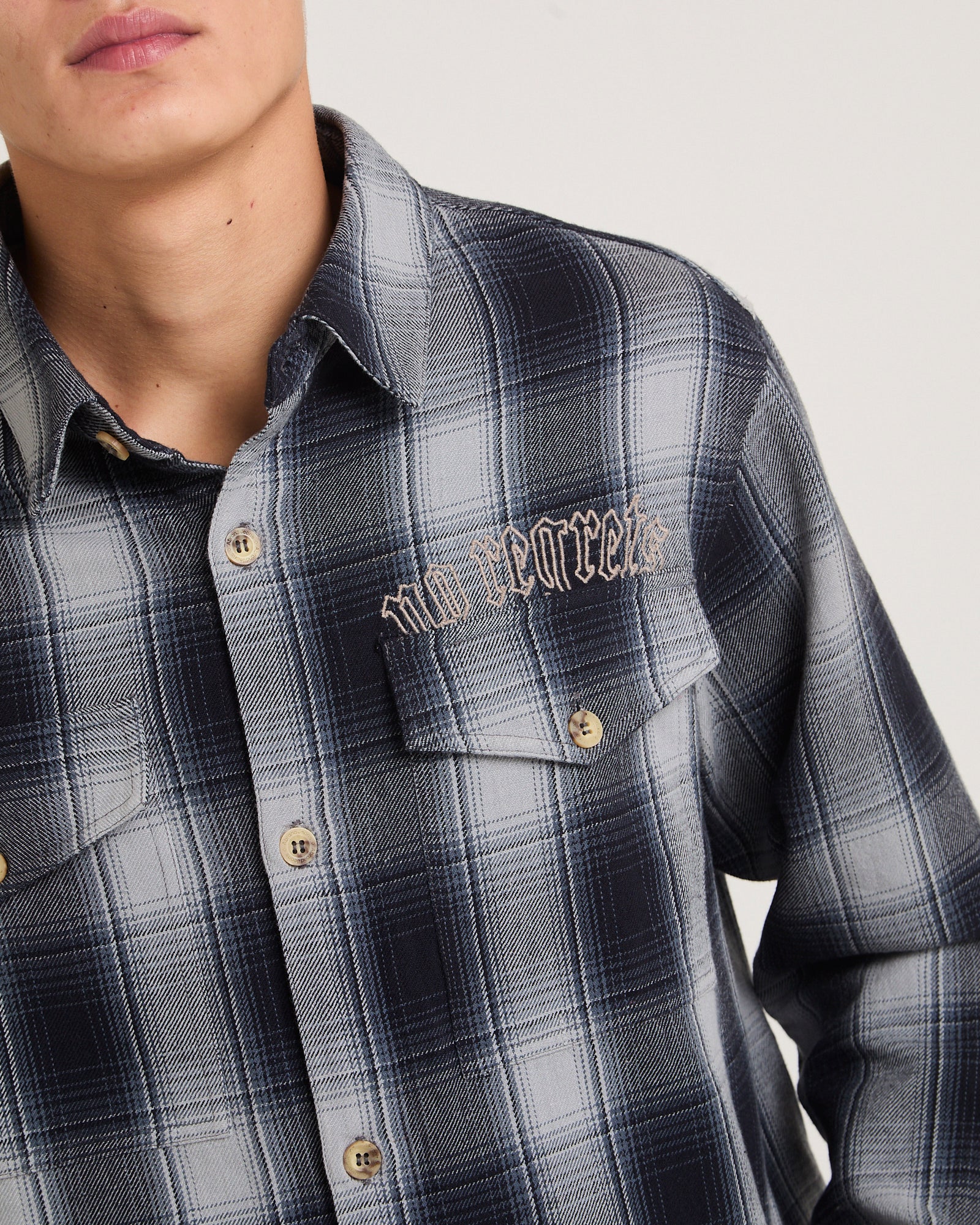 A5 Toretto Crop Shirt Check - Image 5