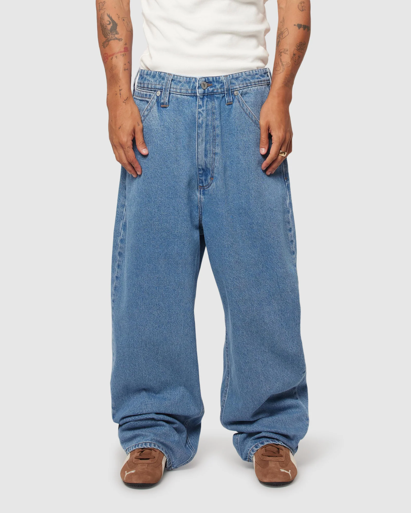 A6 Big Baggy Denim Jeans Corey Patch