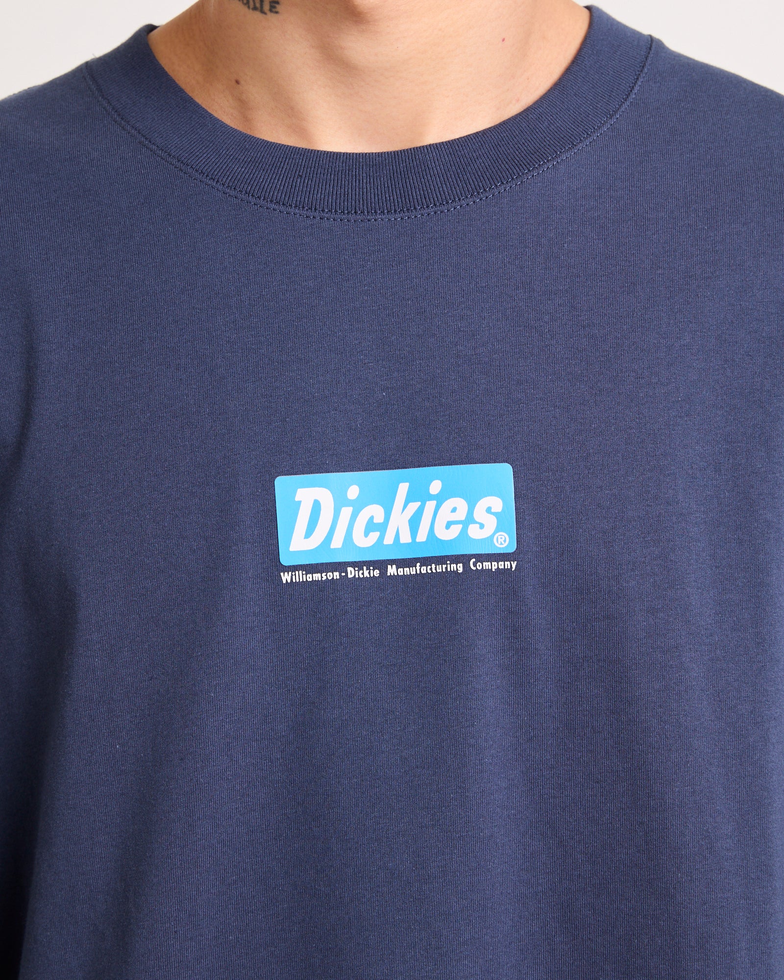 Action 330 T-Shirt - Image 5