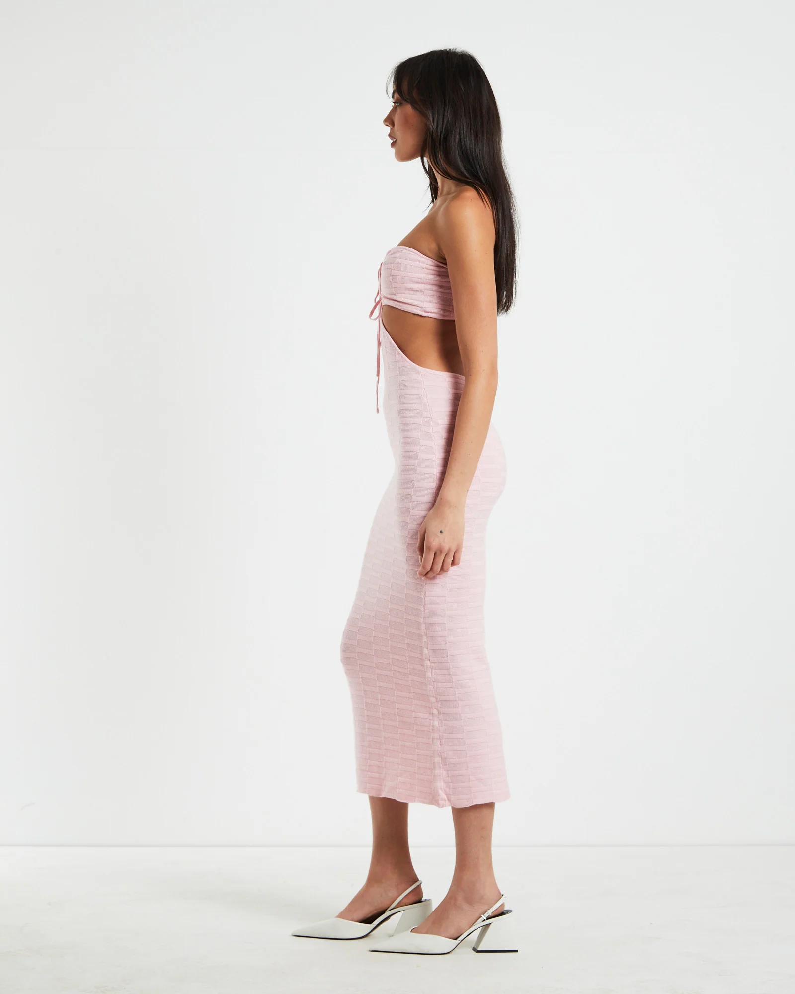 Alana Keyhole Knit Midi Dress in Pink - Image 4