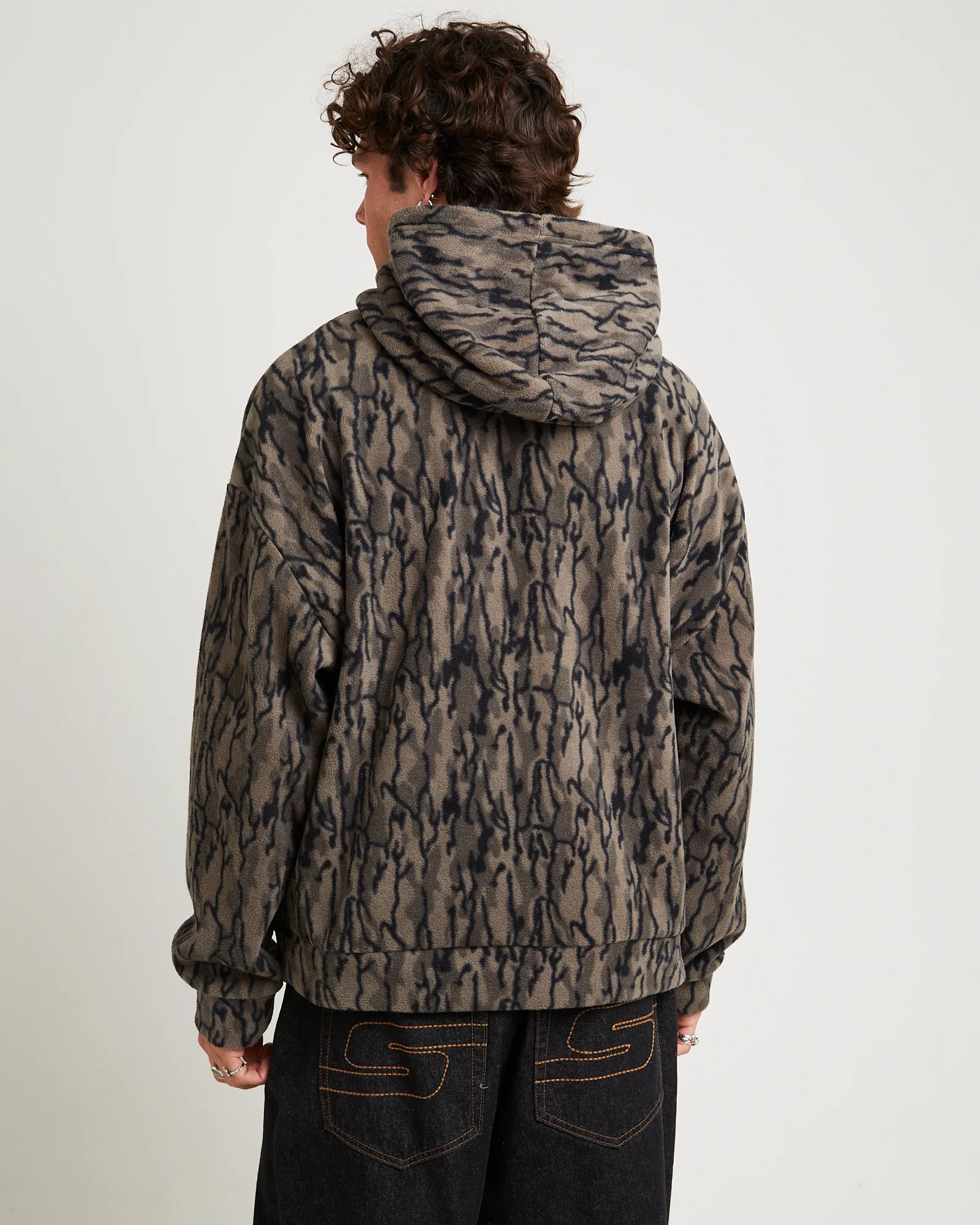 Alaska 1/4 Zip Hoodie - Image 2