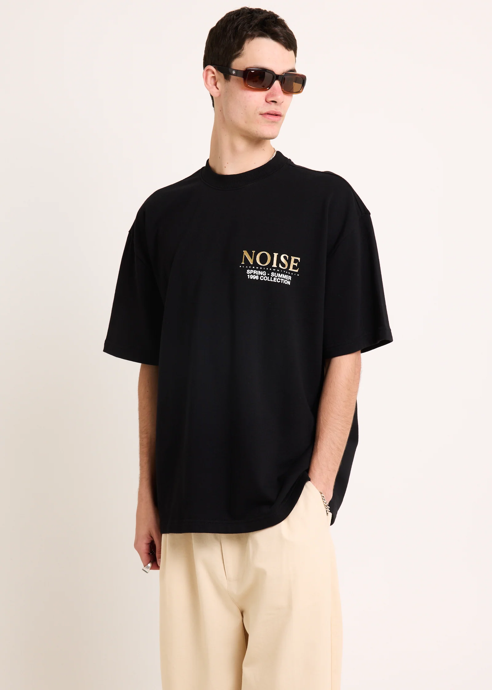 Amare T-Shirt - Image 4
