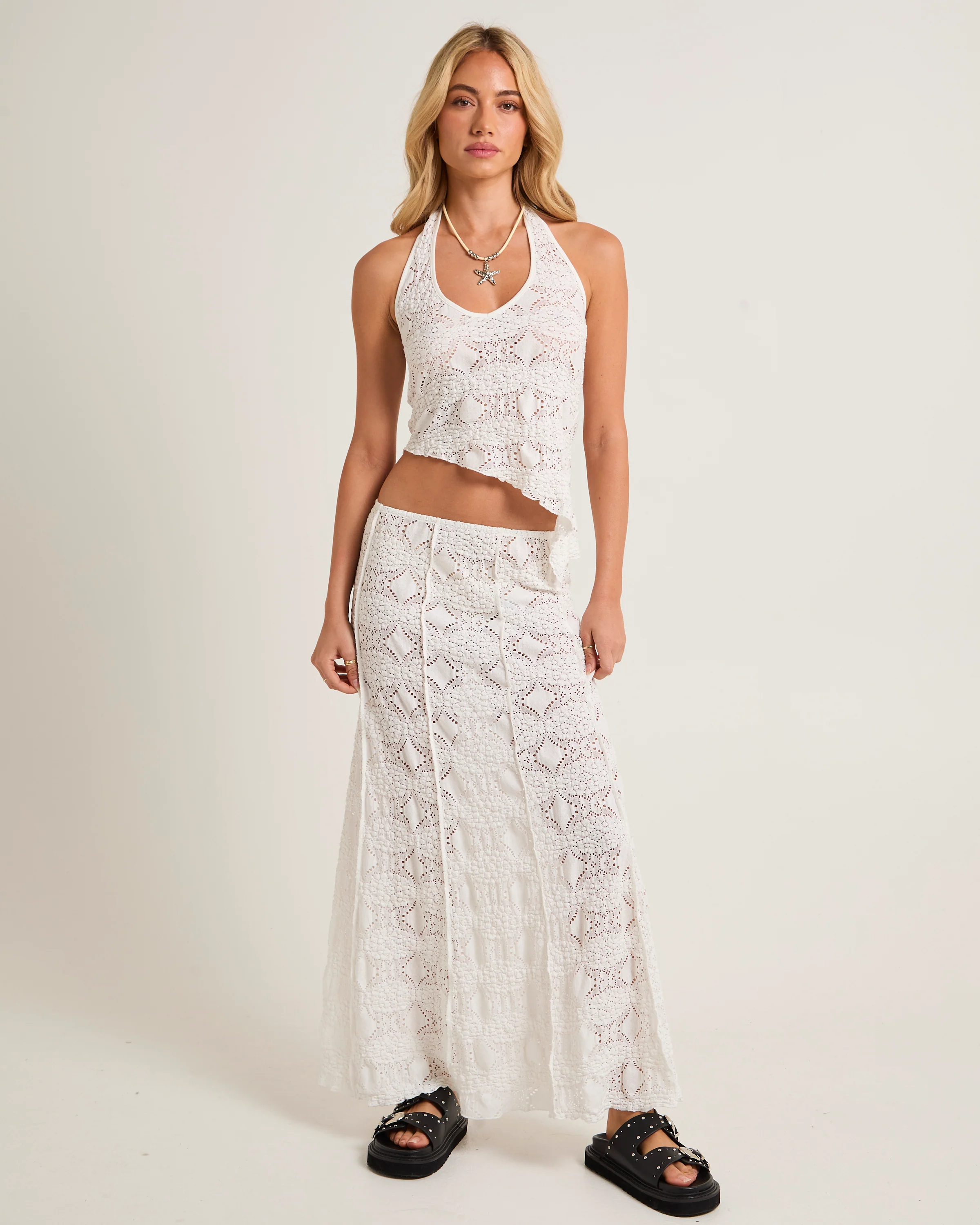 Amore Asymmetrical Textured Maxi Skirt - Image 3