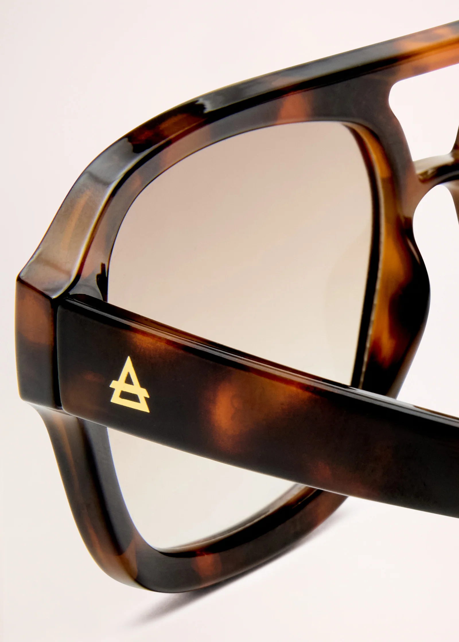 Aquarius Sunglasses - Image 5