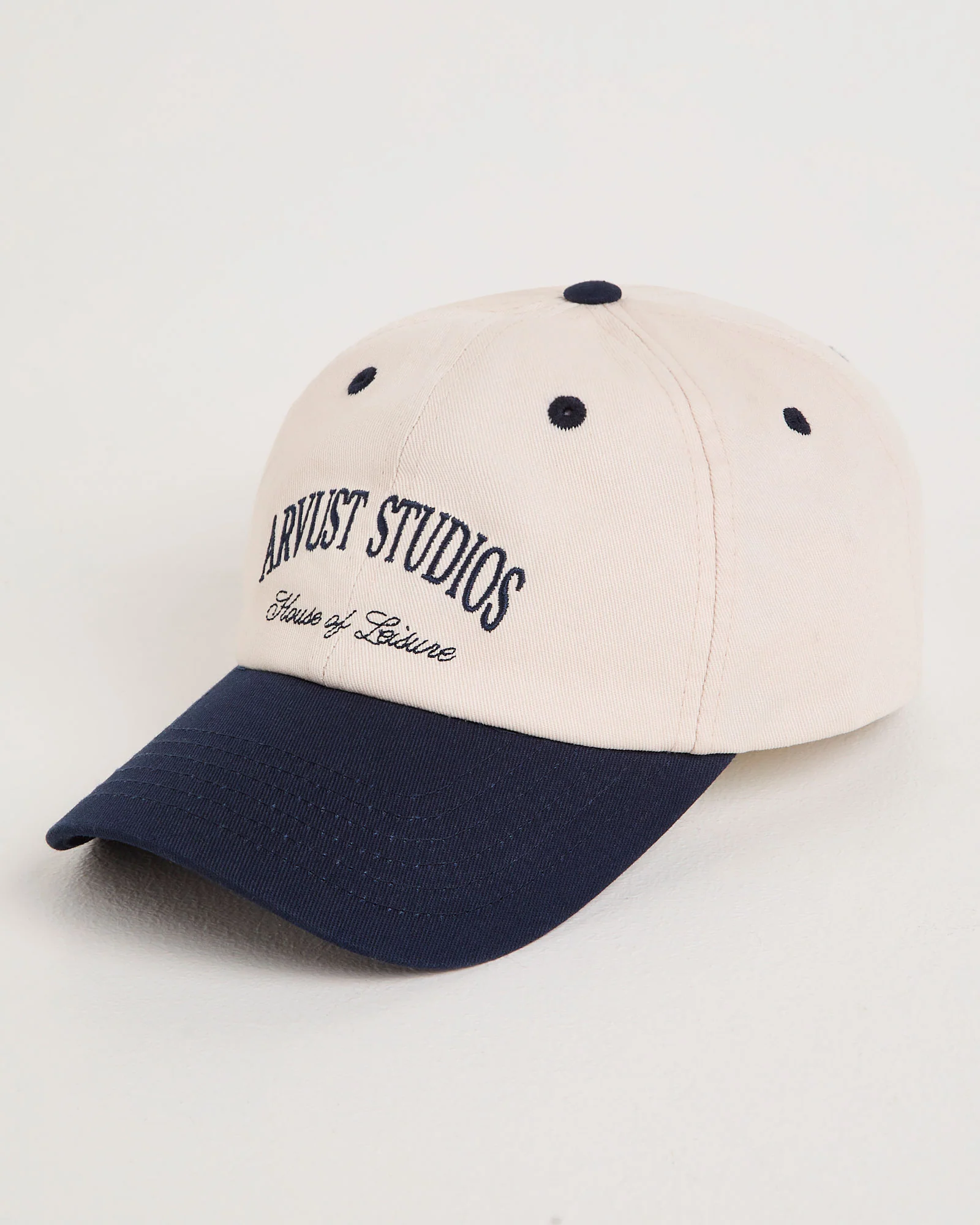 Arc Contrast Cap - Image 3