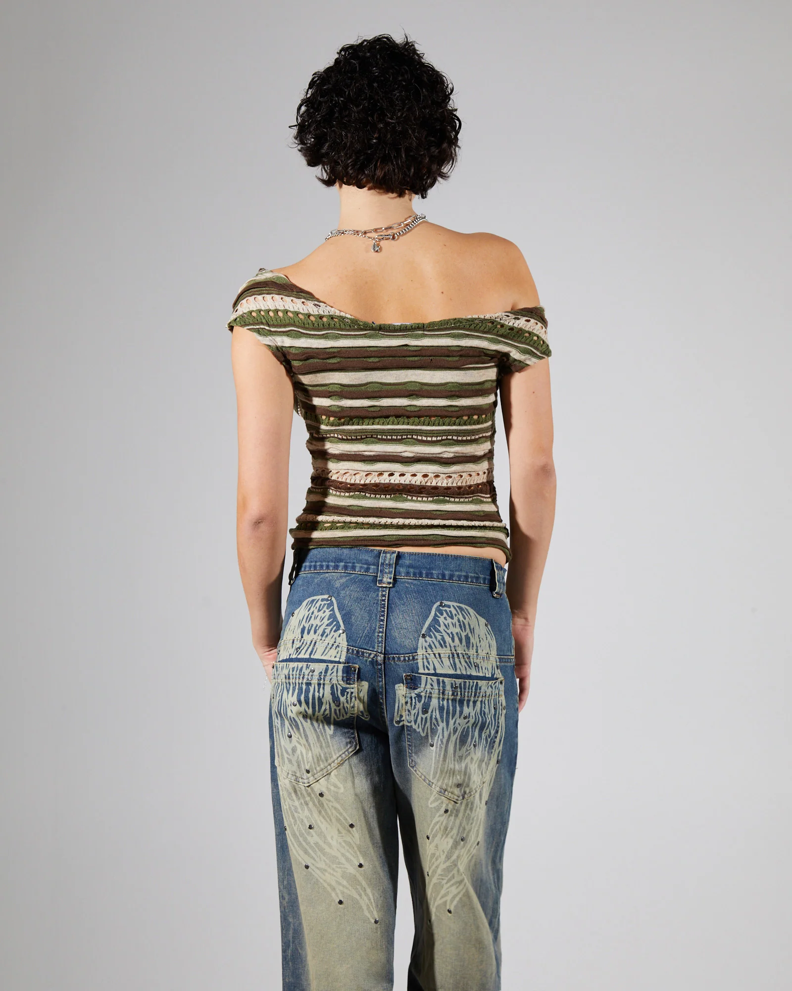Asymmetric Top Ruffle Knit - Image 3