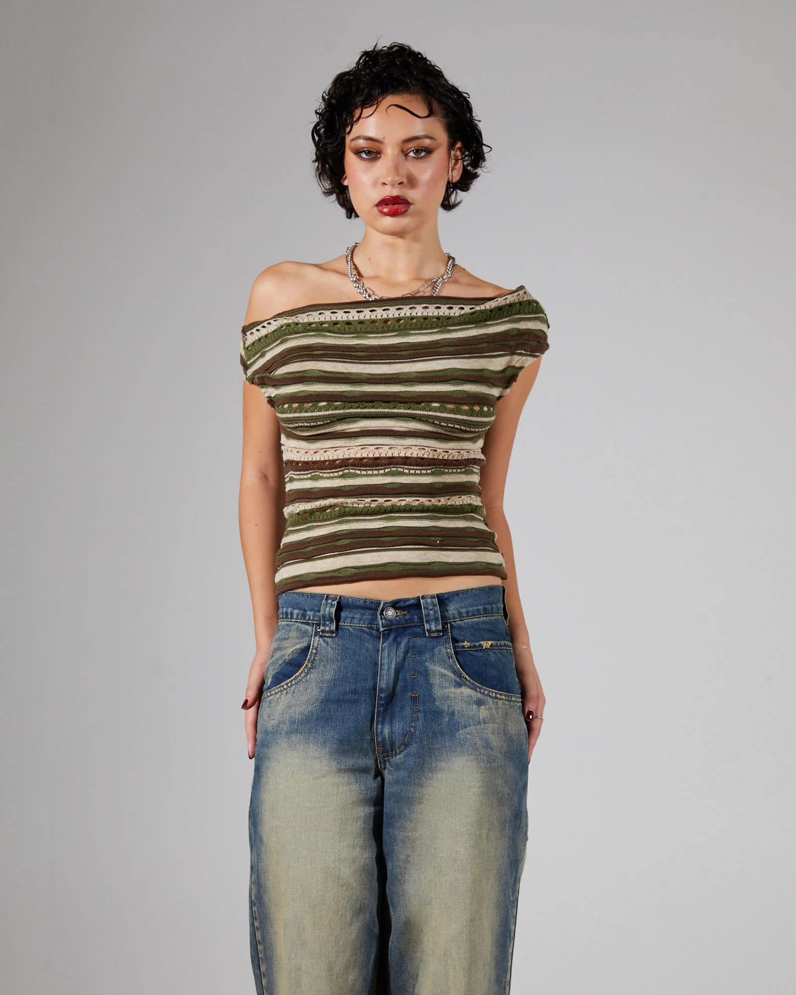 Asymmetric Top Ruffle Knit - Image 4