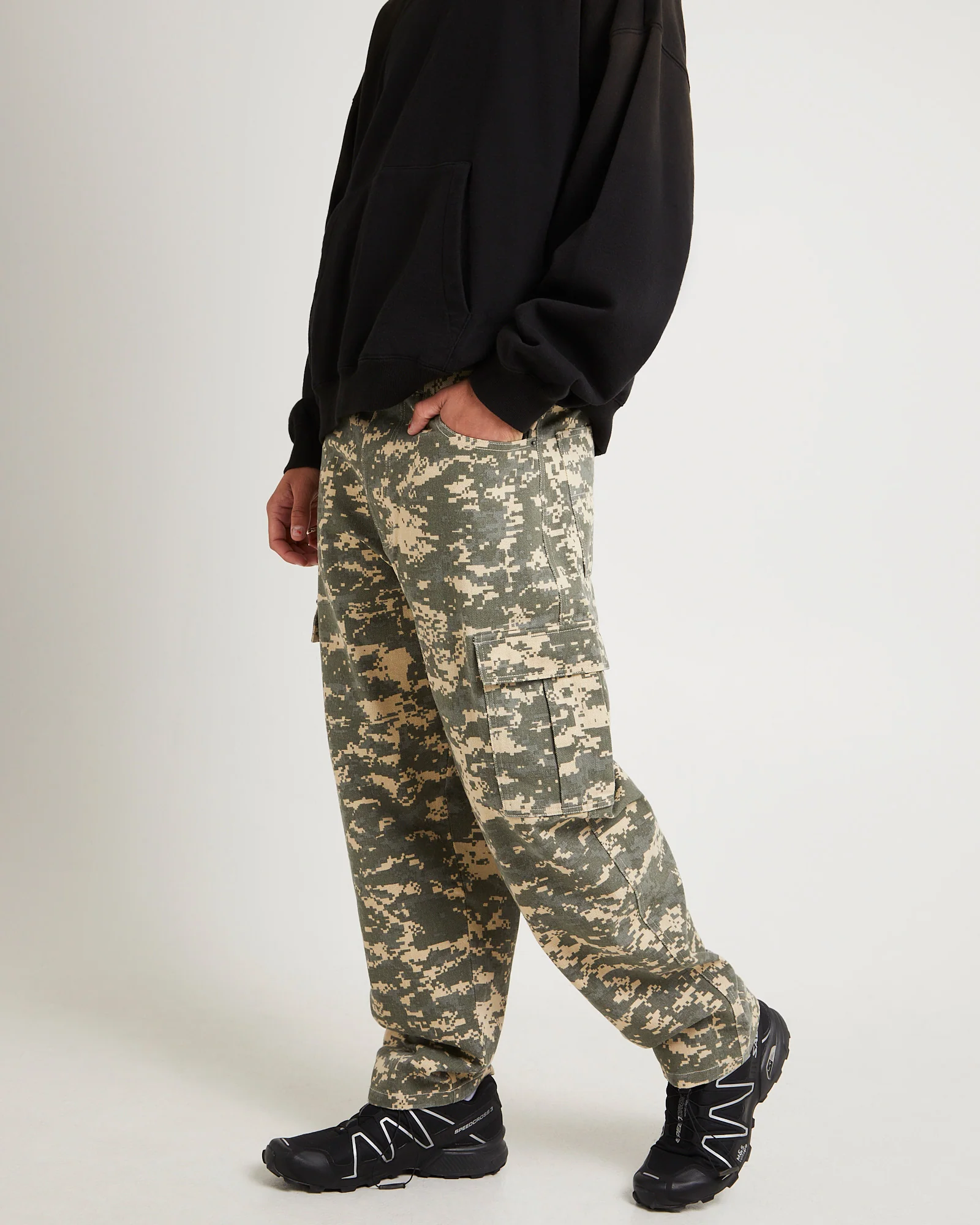 Auckland Camo Cargo Pants - Image 2