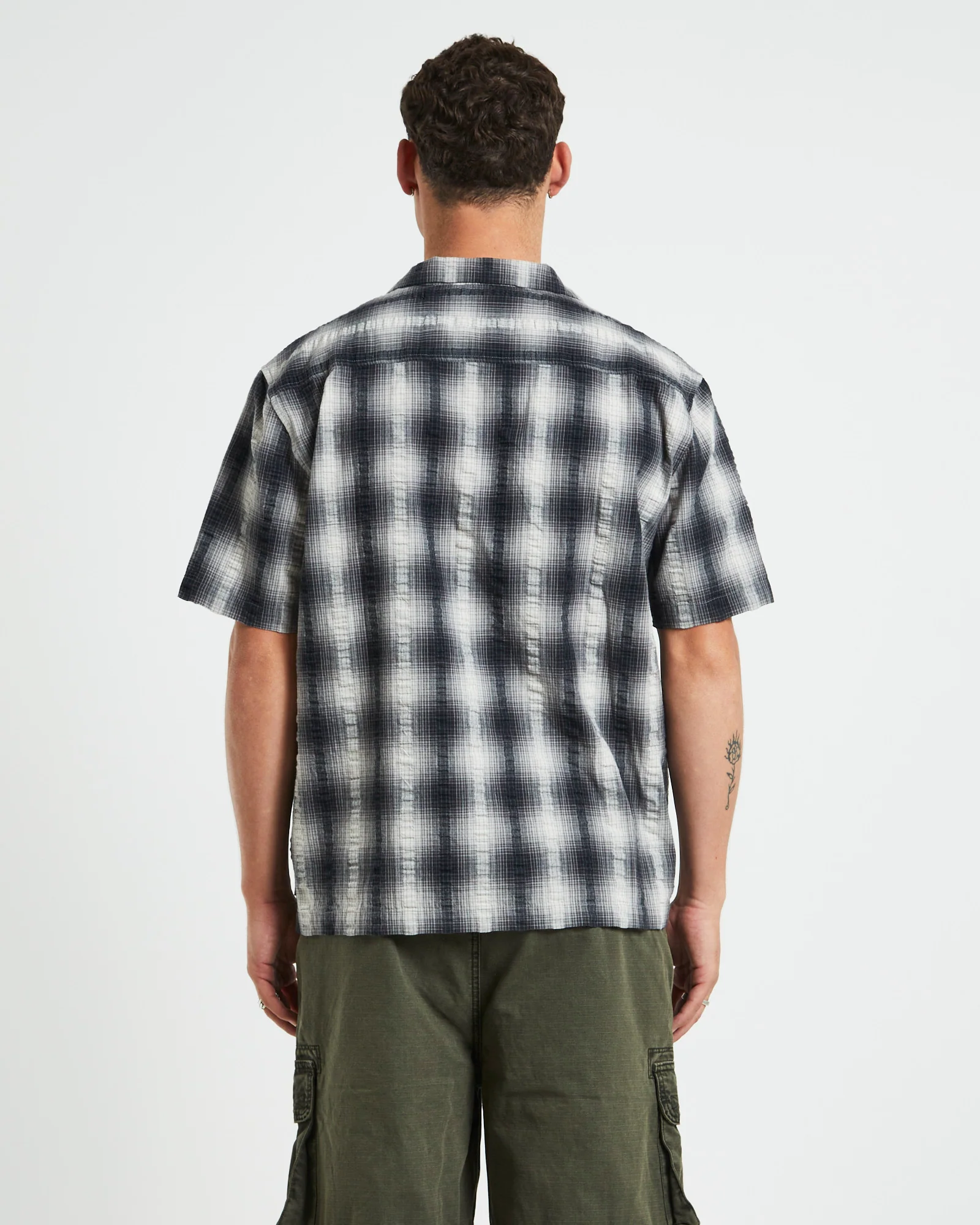 Aura Check Short Sleeve Shirt in Hombre Grey - Image 2